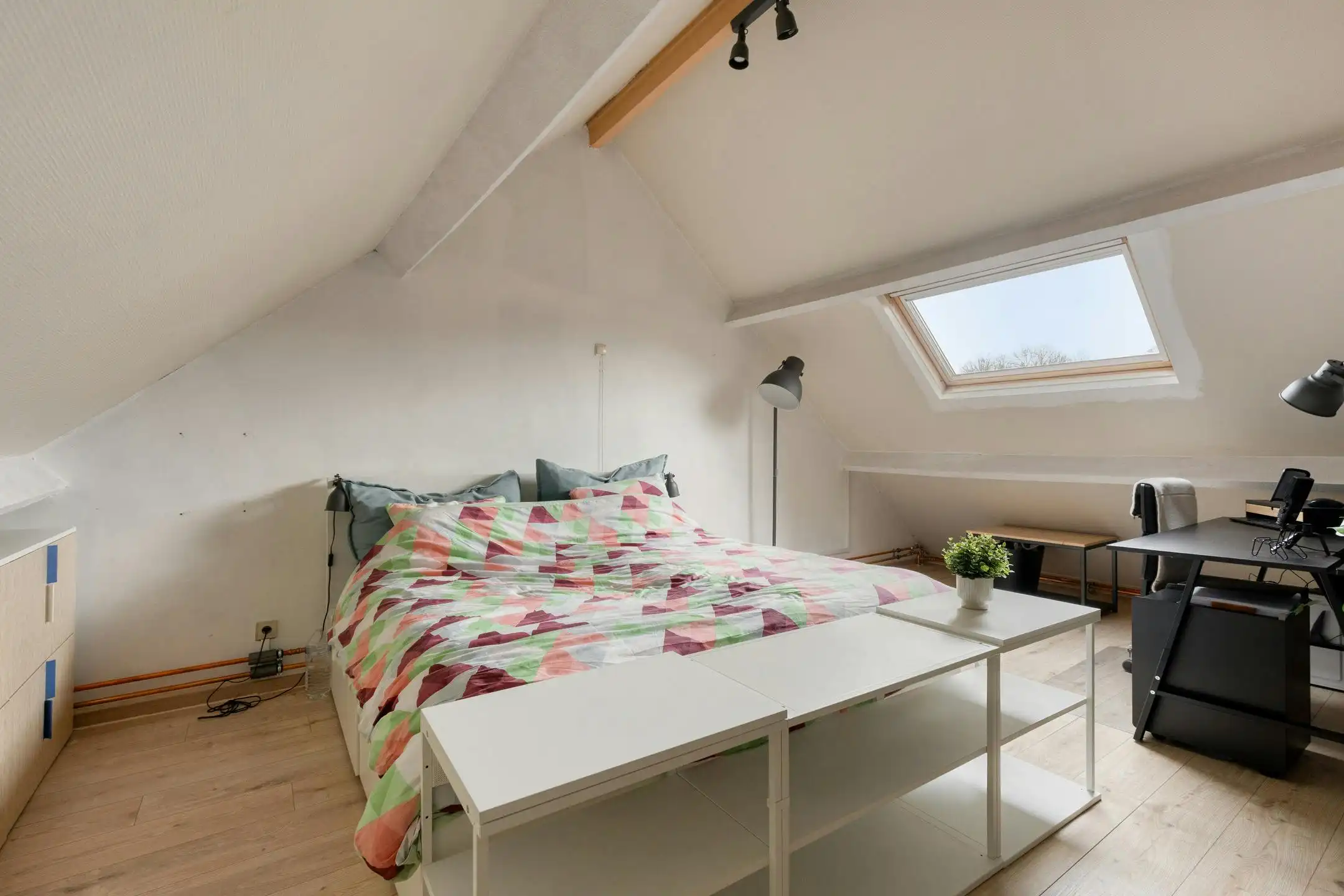 Instapklare gezinswoning met gezellige tuin in Torhout foto 10