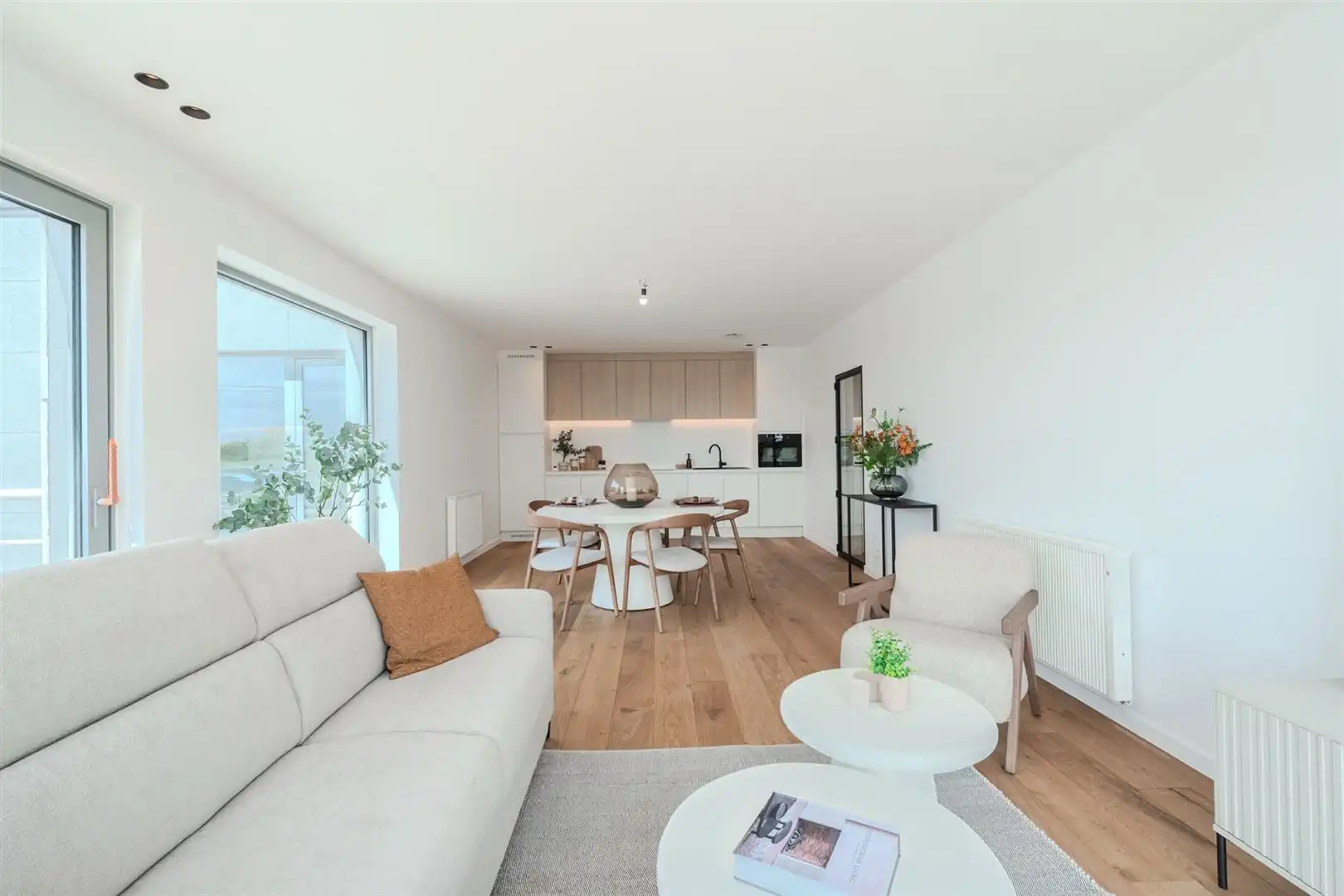 Modern ingericht één slaapkamer appartement foto 7