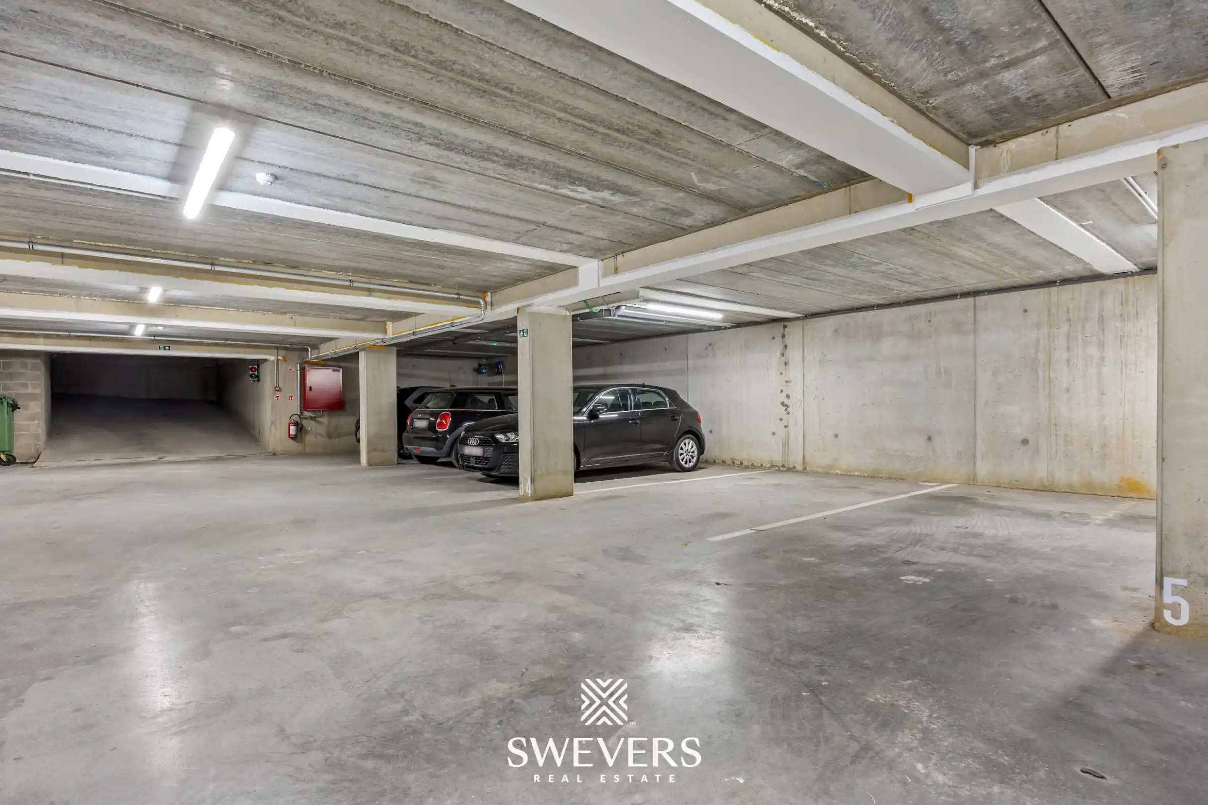 Nieuwbouwappartement met ruim terras, privétuin en ondergrondse staanplaats foto 24