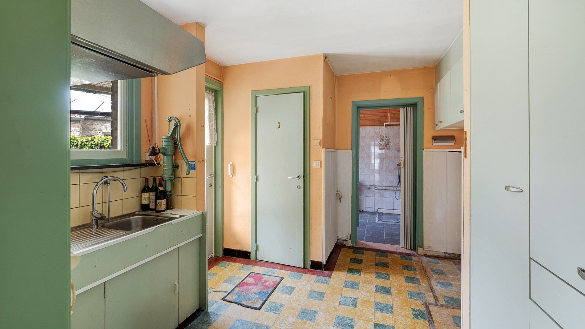 Interessante woning met parking & tuin te Heist-centrum foto 11