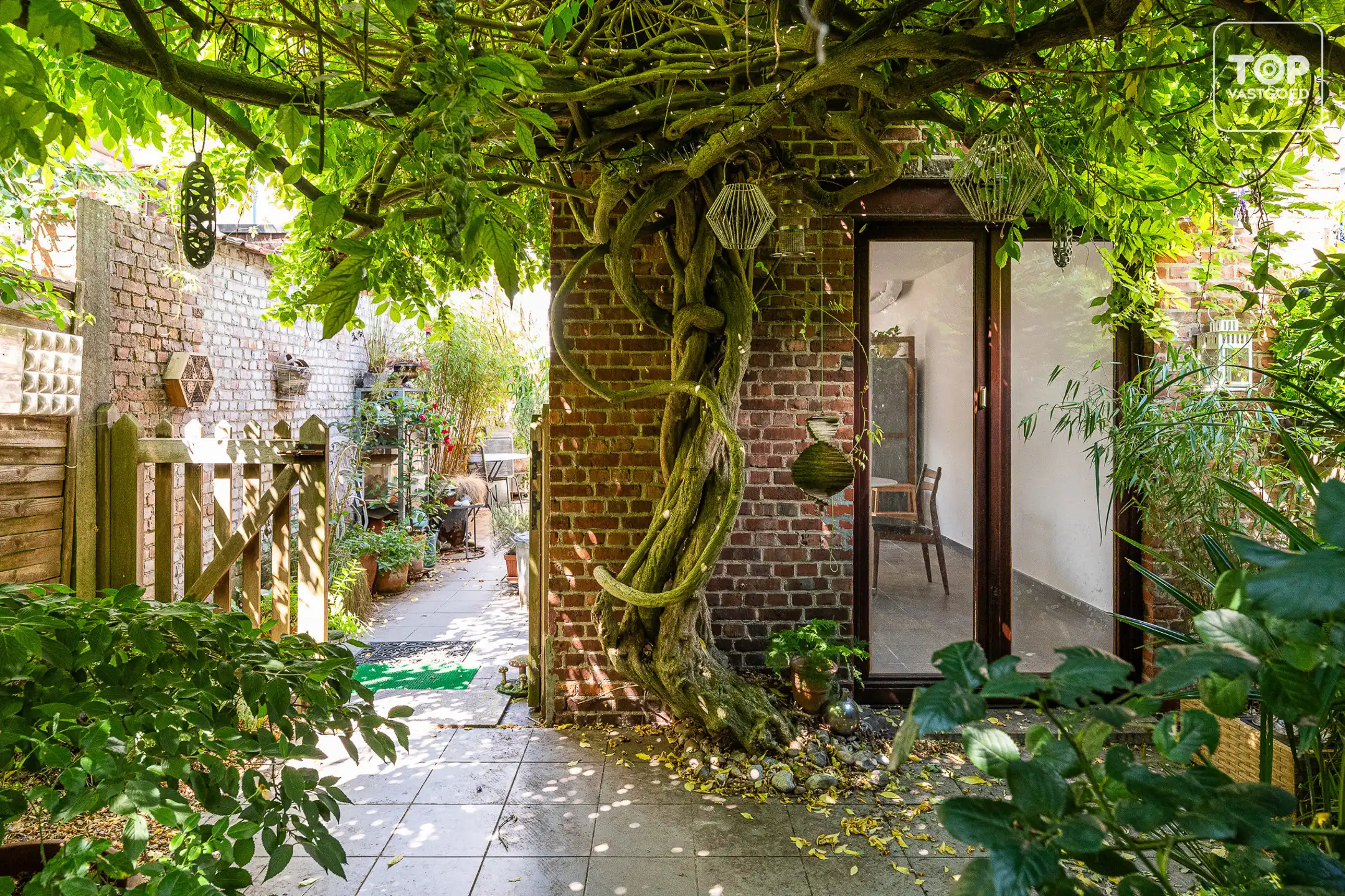 Lichtrijke woning met prachtige tuin op rustige ligging foto 21