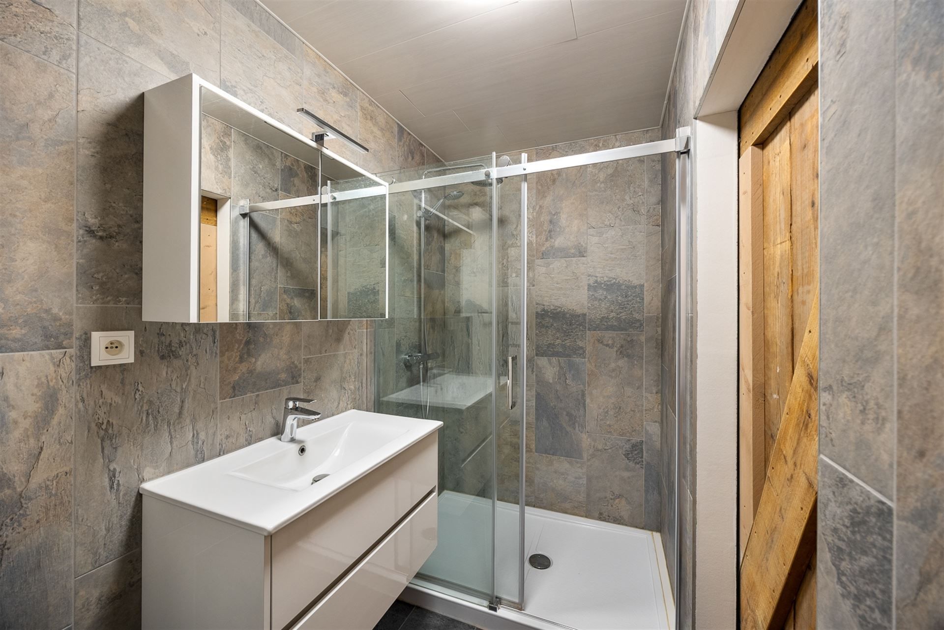 Recent Gerenoveerd Duplex-Appartement met Terras foto 6