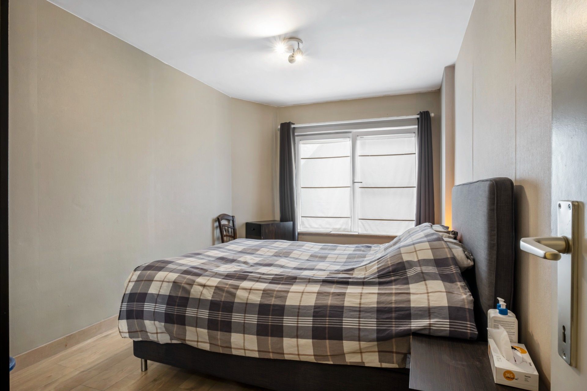 Instapklaar appartement in Tiegem! foto 6