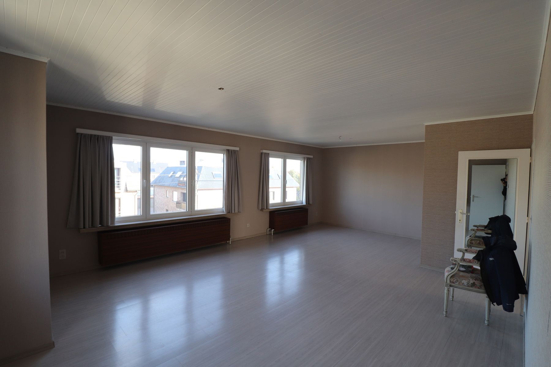 Dakappartement met 2 slaapkamers en garage in Beerse. foto 2