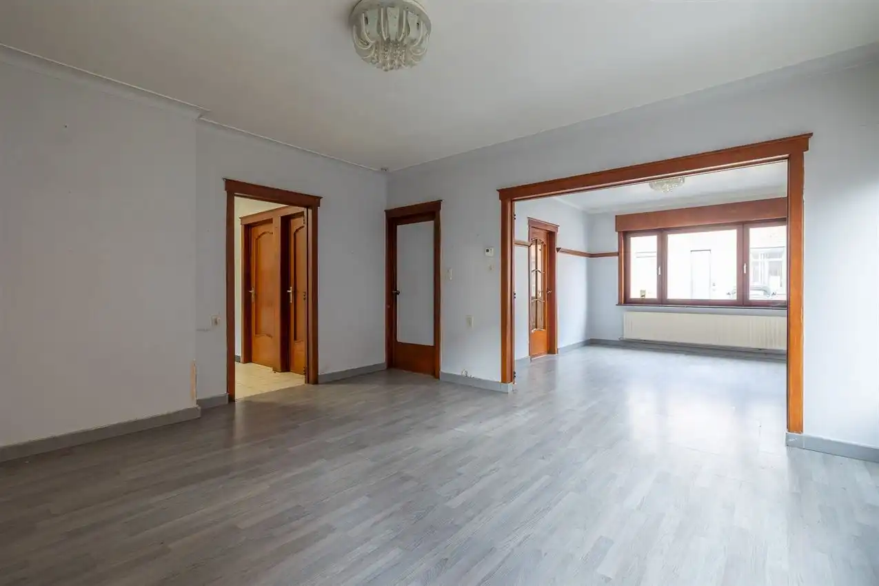 Woning met 3slk, tuintje en werkhuis foto 7