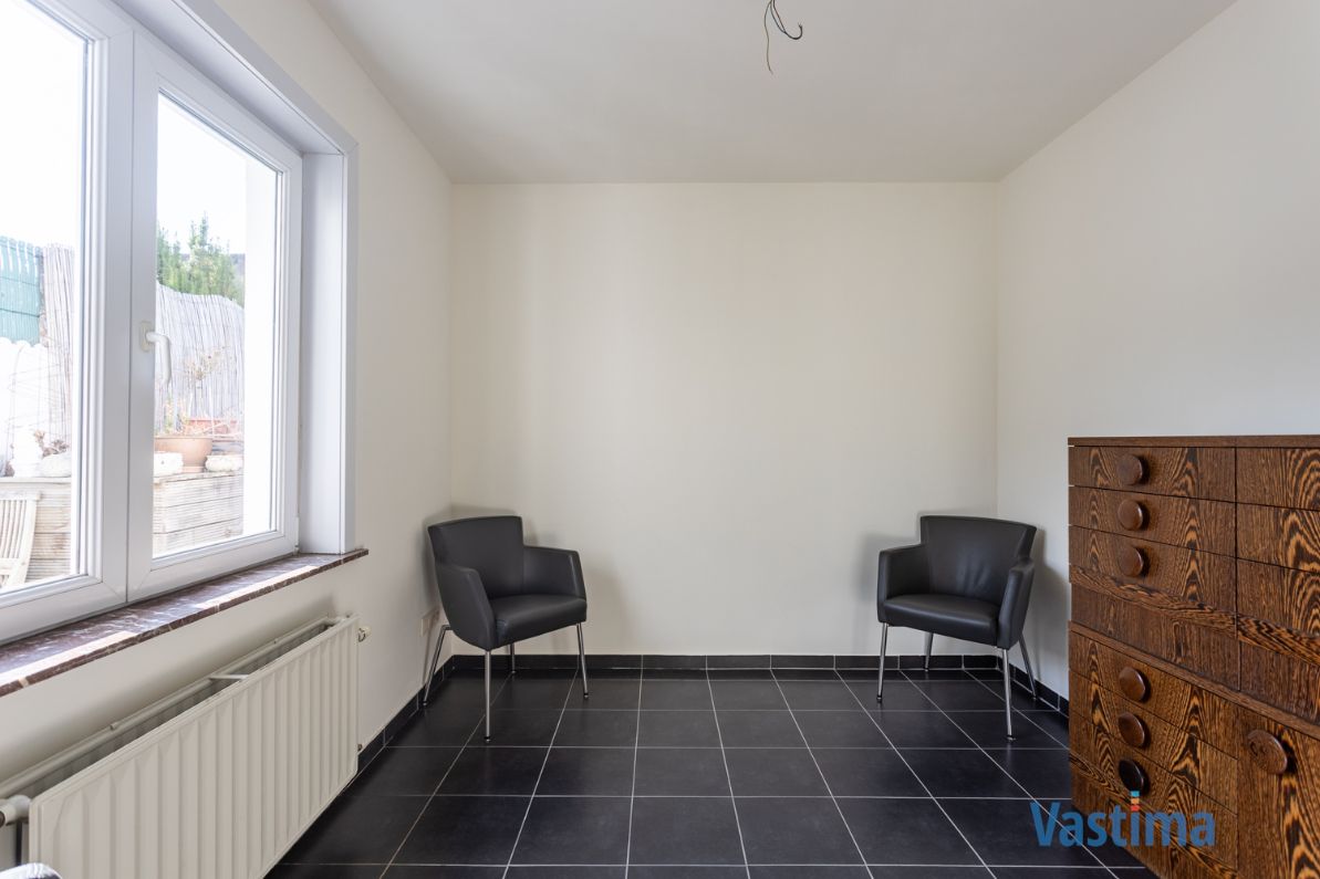Instapklaar gelijkvloersappartement met 2 slaapkamers en zeer ruim terras foto 13