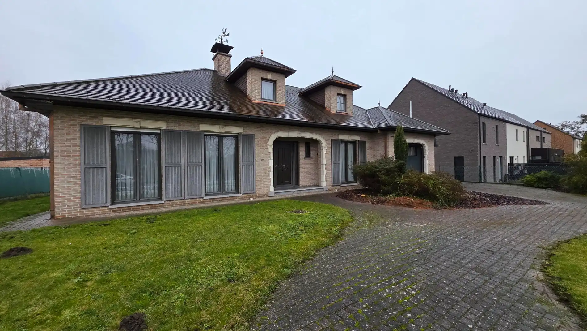 OB met 3 slpk en 2 garages te Begijnendijk foto 2