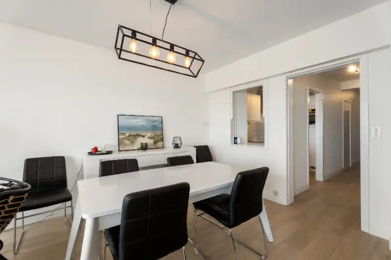 TWEE SLAAPKAMER APPARTEMENT MET FRONTAAL ZEEZICHT foto 4