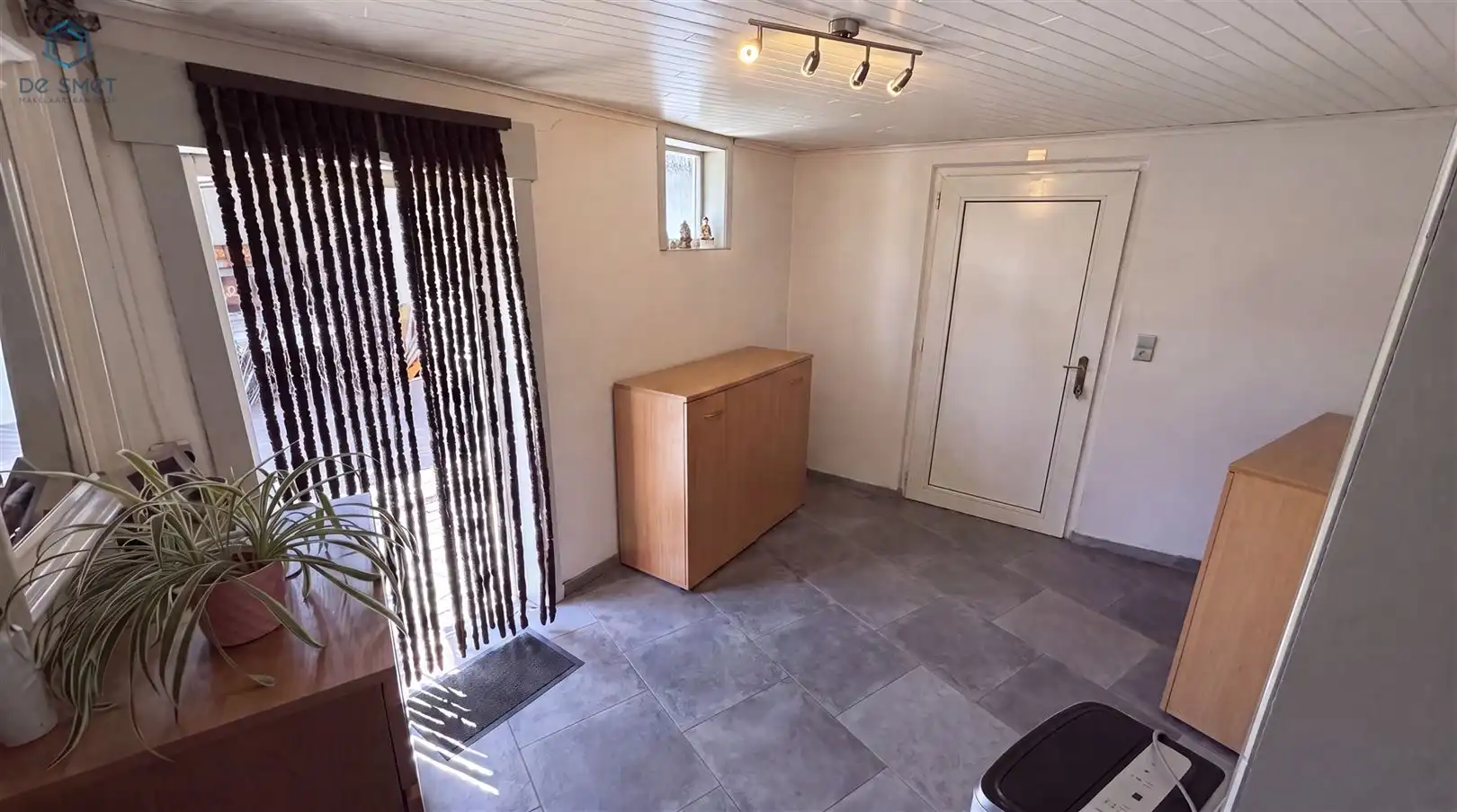 CENTRAAL GELEGEN WONING MET RUIME MOGELIJKHEDEN NABIJ HET CENTRUM VAN GERAARDSBERGEN foto 2