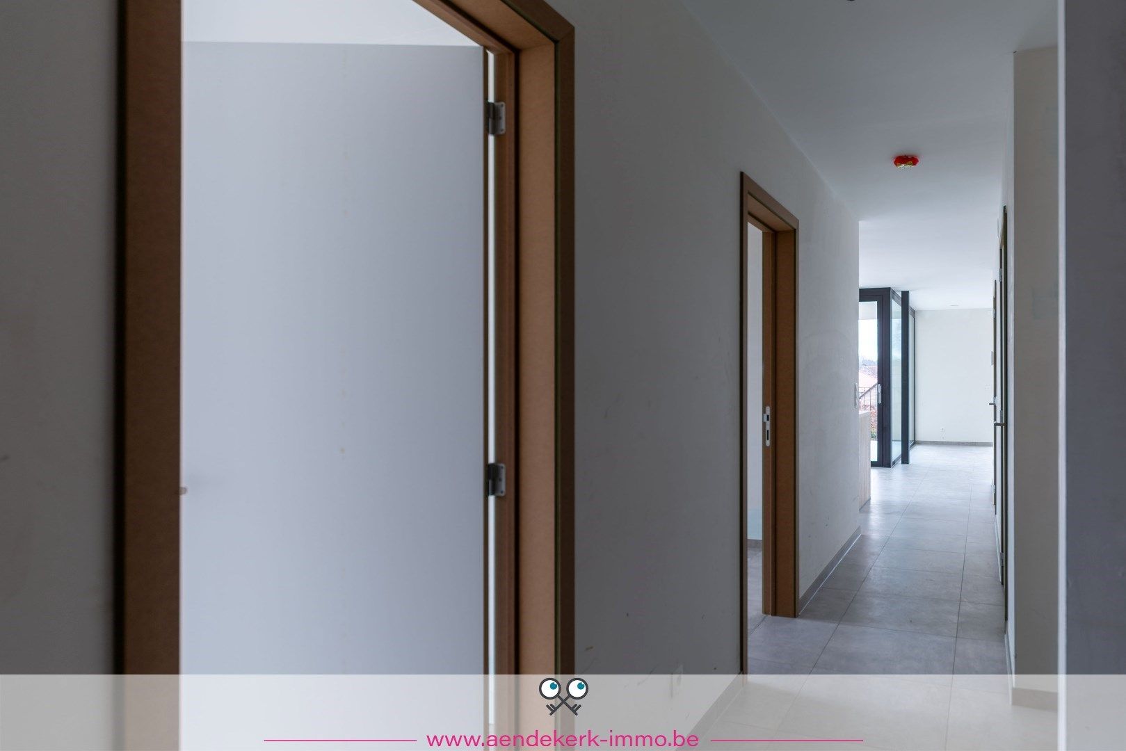 Modern en energiezuinig appartement met twee autostandplaatsen in het stadspark van Peer foto 17