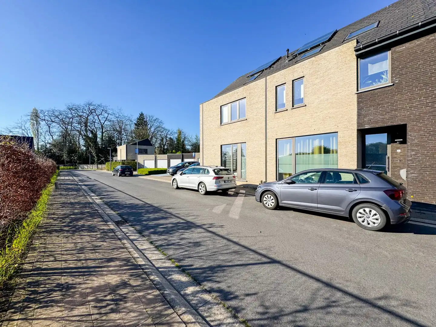 Ruime gezinswoning met 4 slaapkamers, zonnepanelen en gunstig EPC foto 18