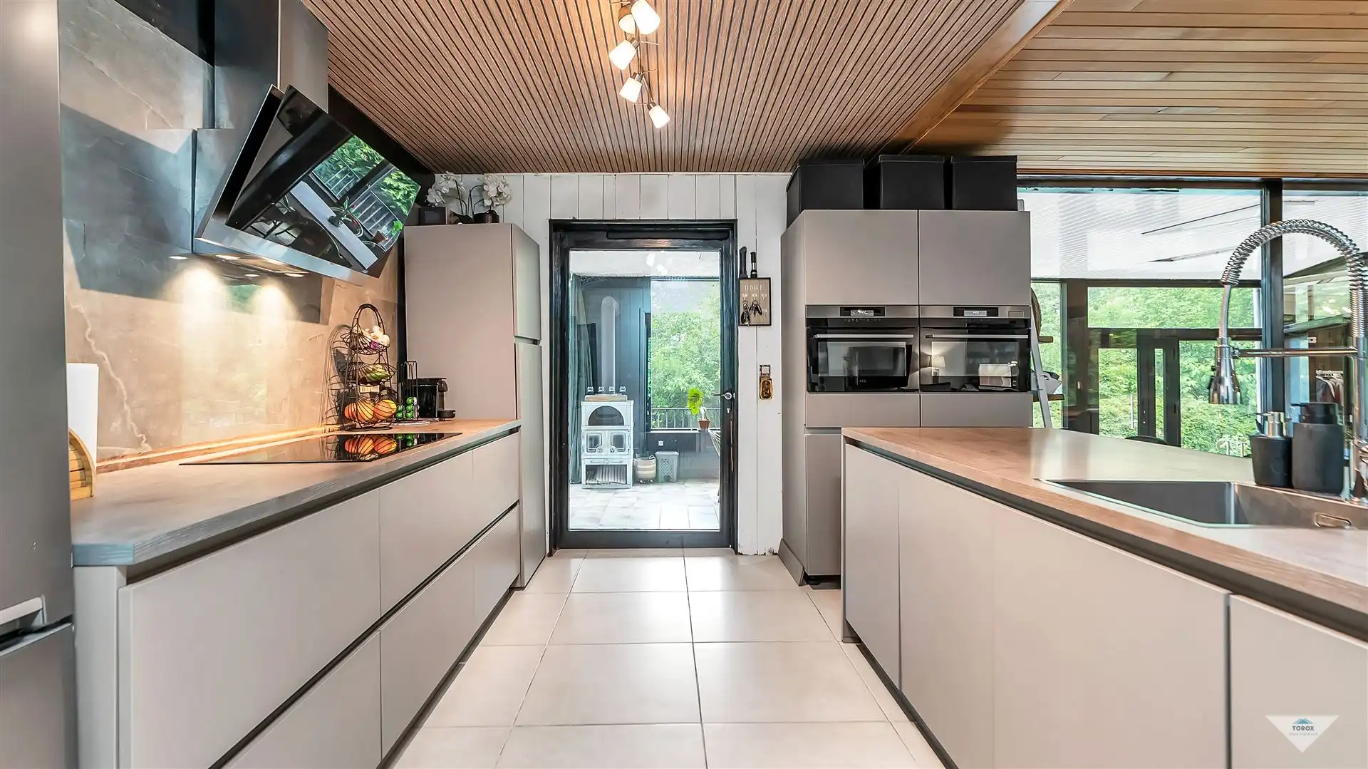 Woning met binnenzwembad en sauna in natuurgebied! foto 7