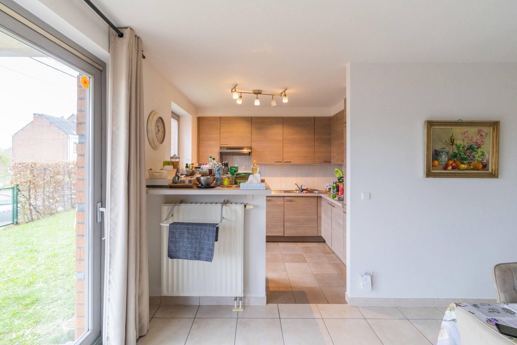 Gelijkvloers appartement met kelder en garagebox foto 6