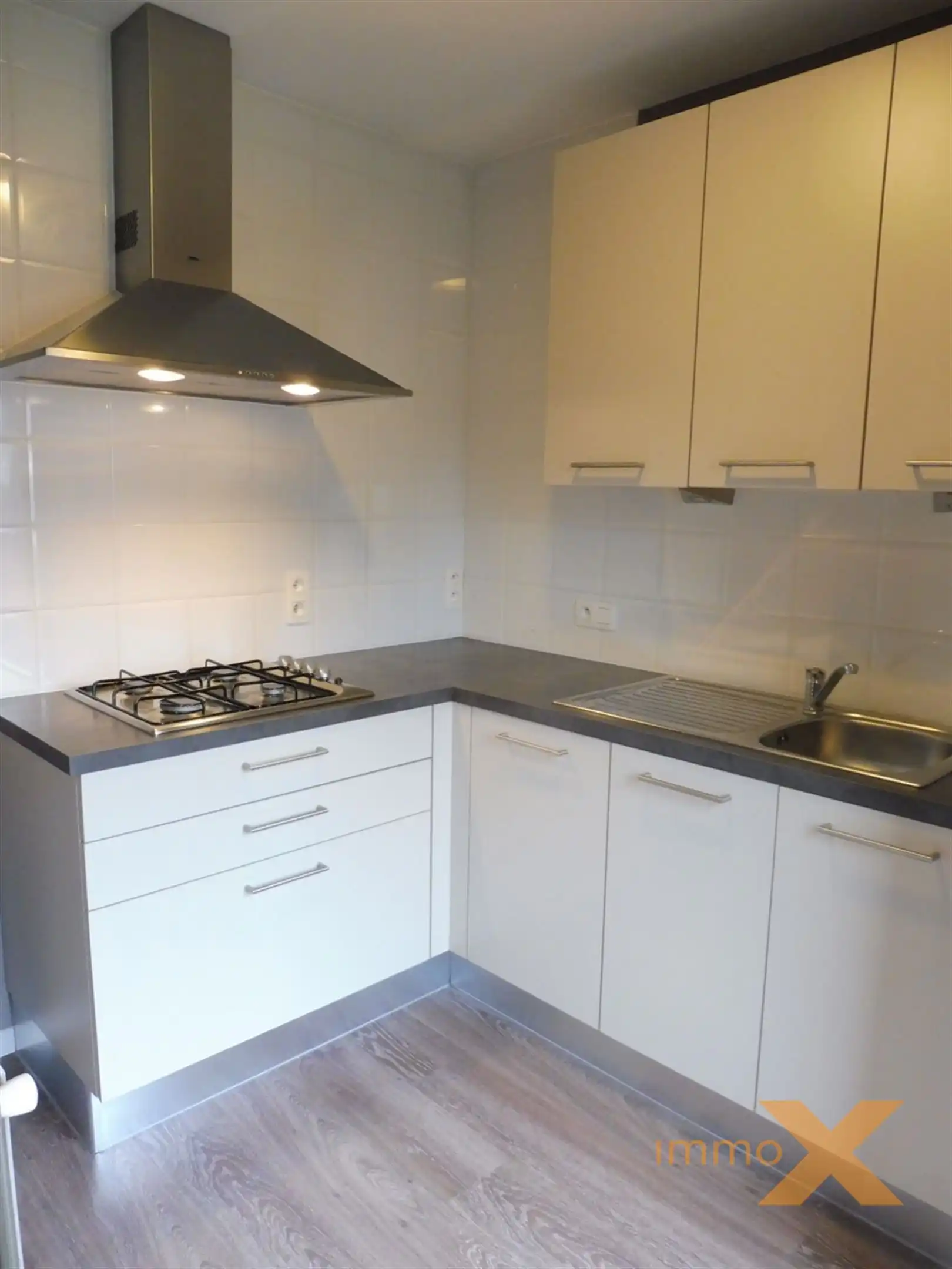 Appartement met 2 slpks en garage!! foto 7