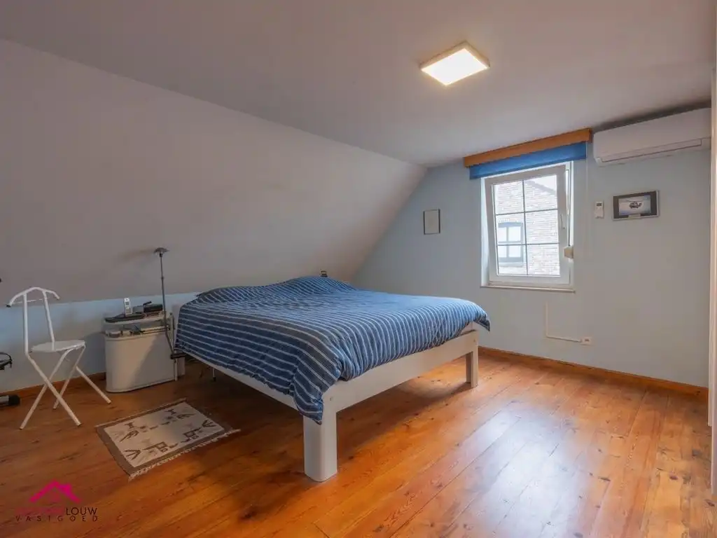 Charmante vrijstaande woning foto 33