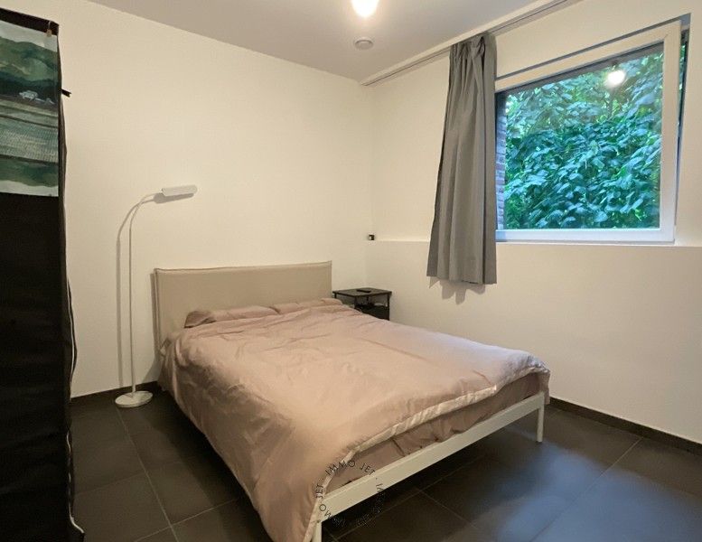 Recent appartement in centrum Beveren met 1 slaapkamer en terras foto 6