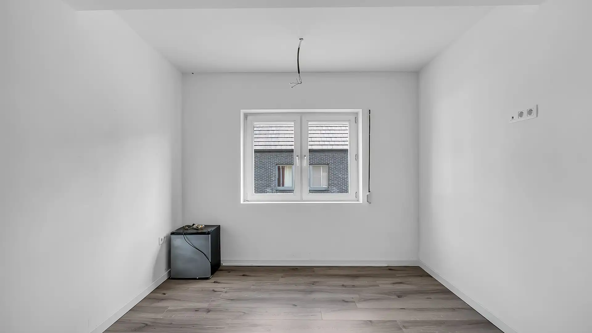 Rustig gelegen energiezuinige woning met 3 slaapkamers op een perceel van 6a foto 21