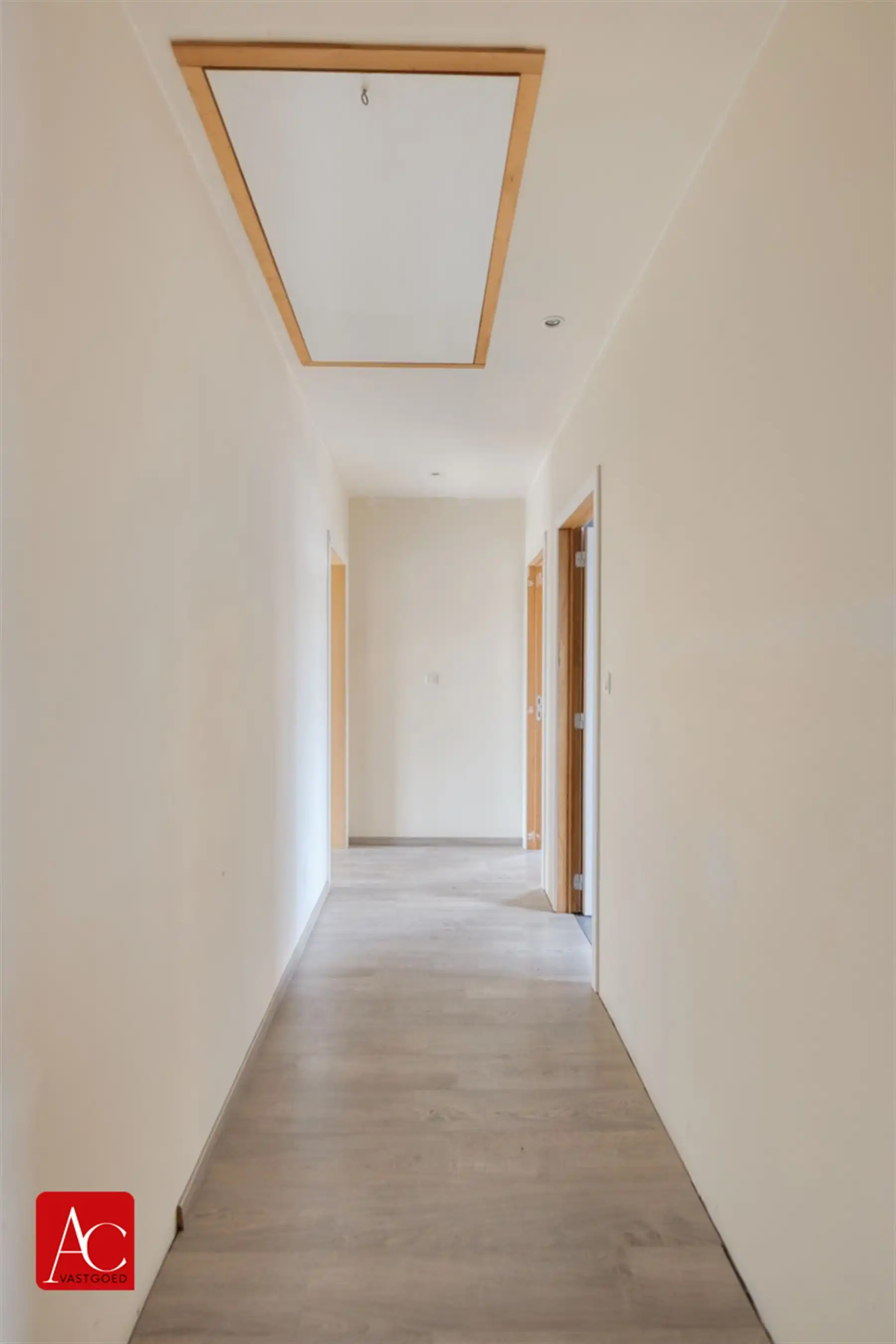 Halfopen bebouwing met prachtig uitzicht foto 12