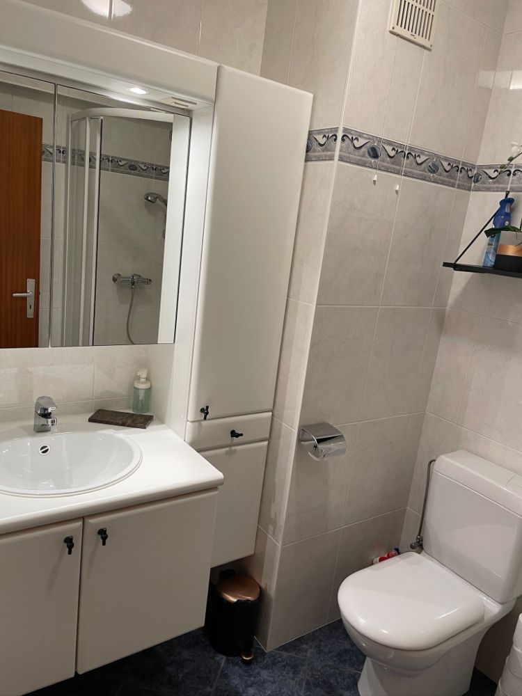 Instapklare studio met prachtig zeezicht foto 11