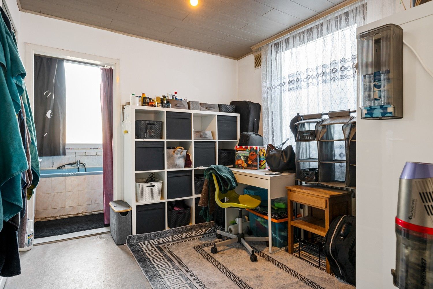 Huis met 3 slaapkamers en tuin te Deurne! foto 9