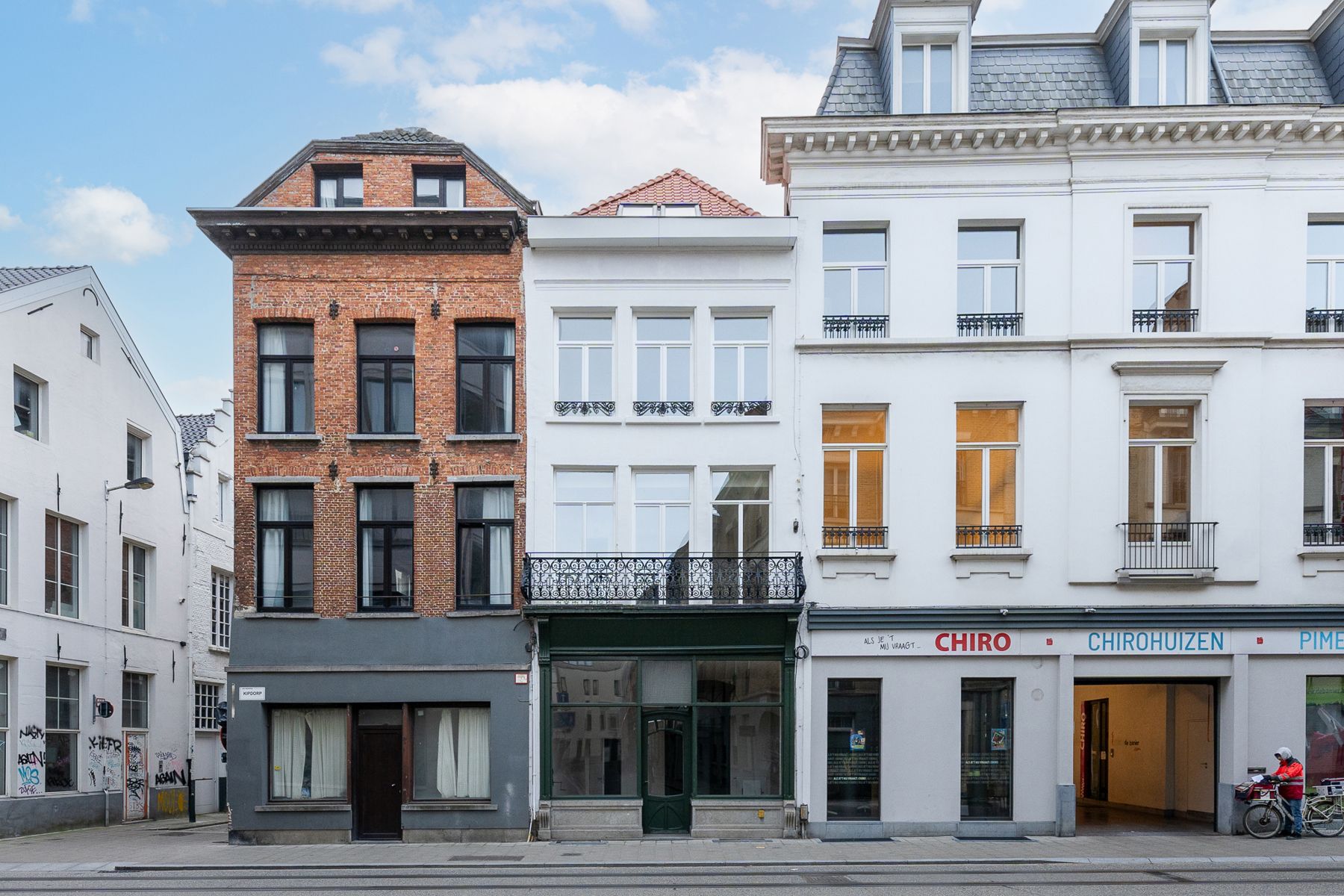 Gerenoveerde studentenkamer in hartje Antwerpen! foto 3