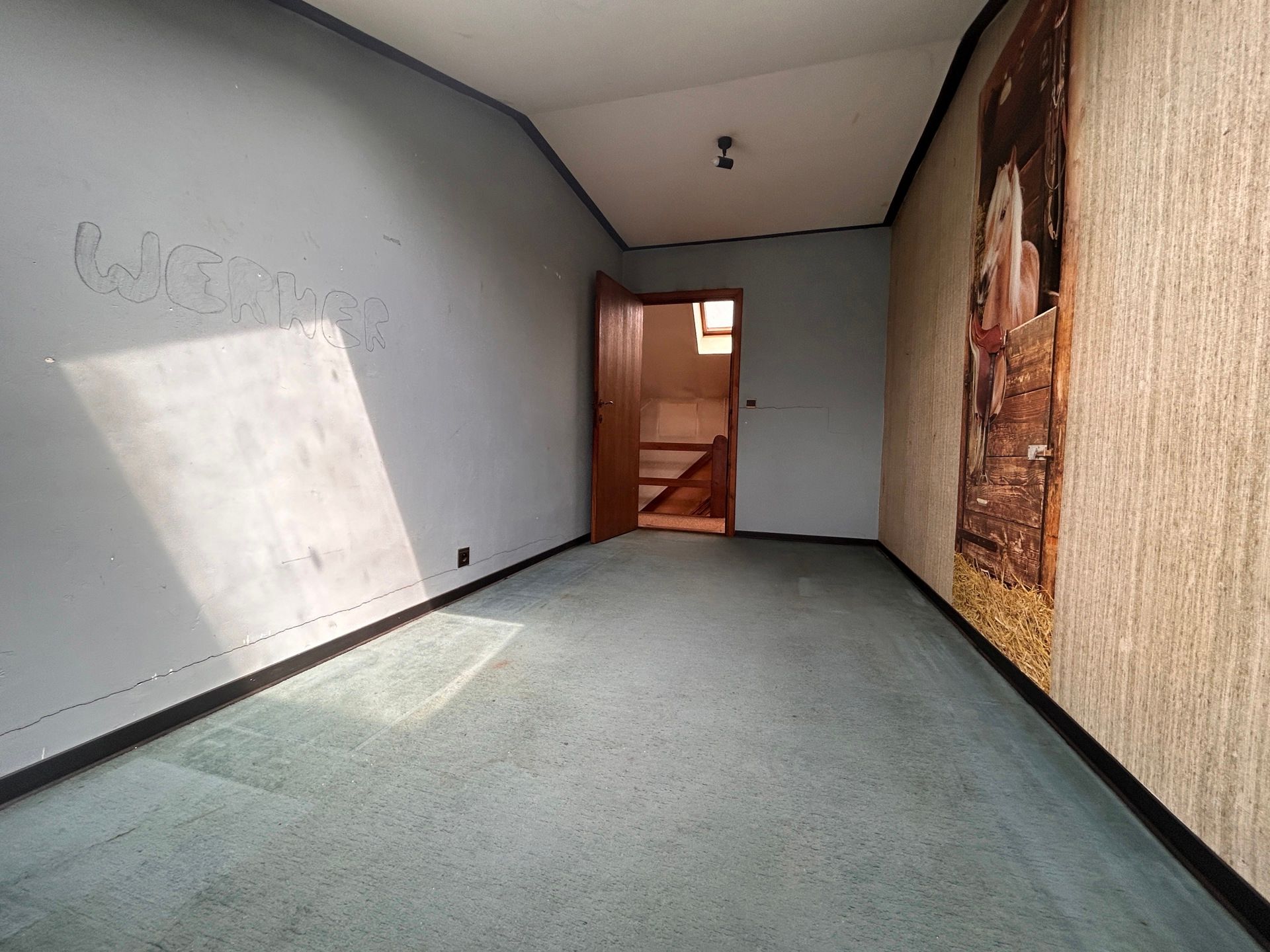 Te renoveren woning met 4 slpks op grondperceel van 933 m2 foto 11