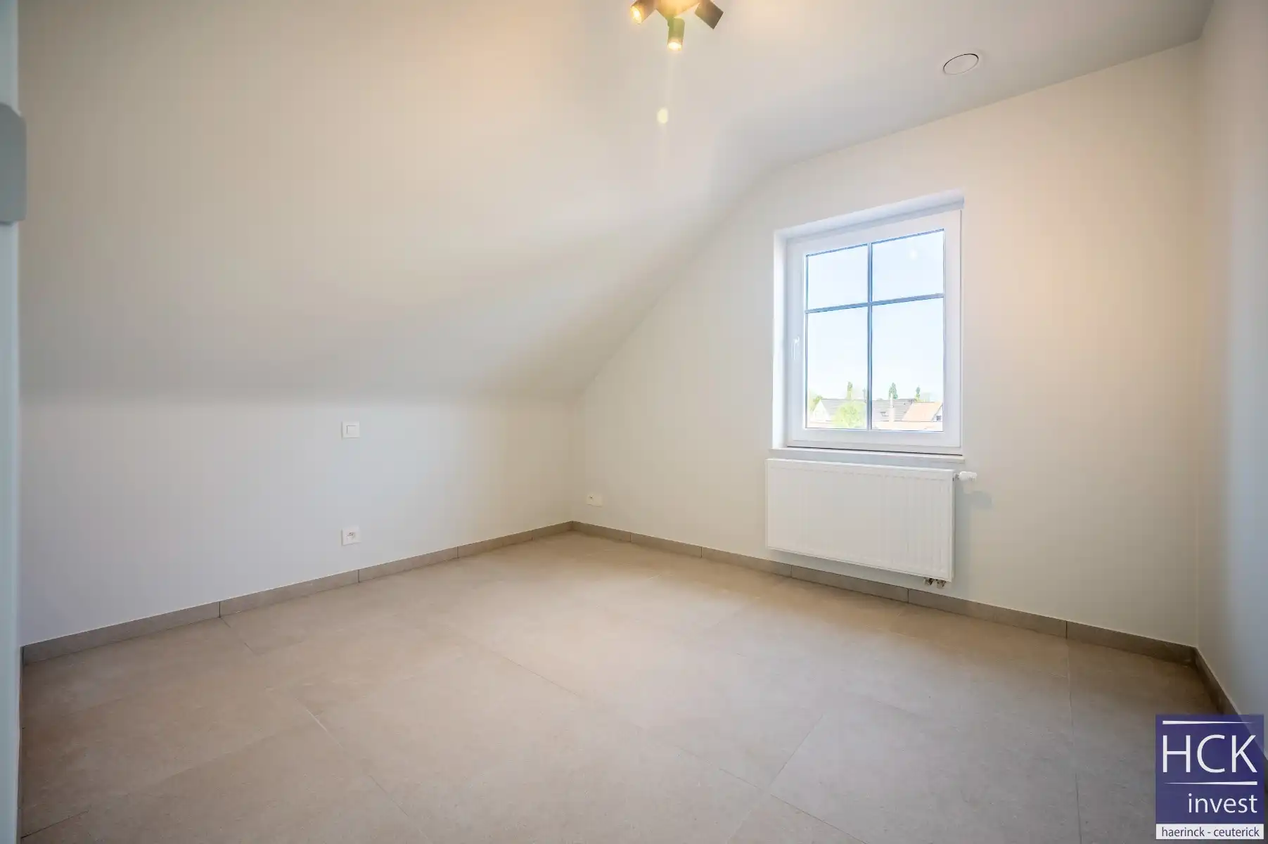 OTEGEM - Landelijke nieuwbouwwoning met 3 SLPK. op zuidgericht perceel! foto 14