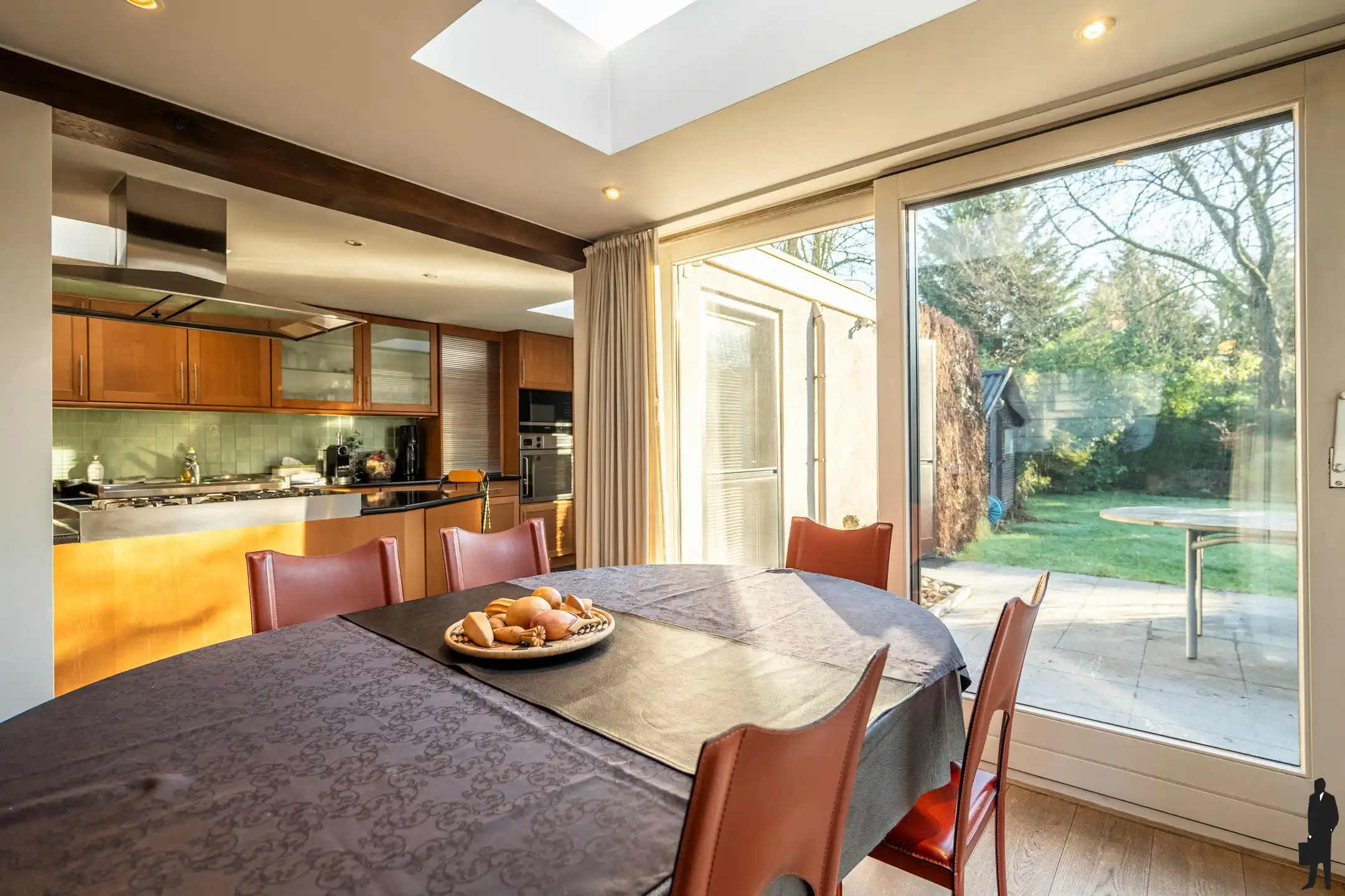 Charmante en zonovergoten woning in doodlopende straat foto 9