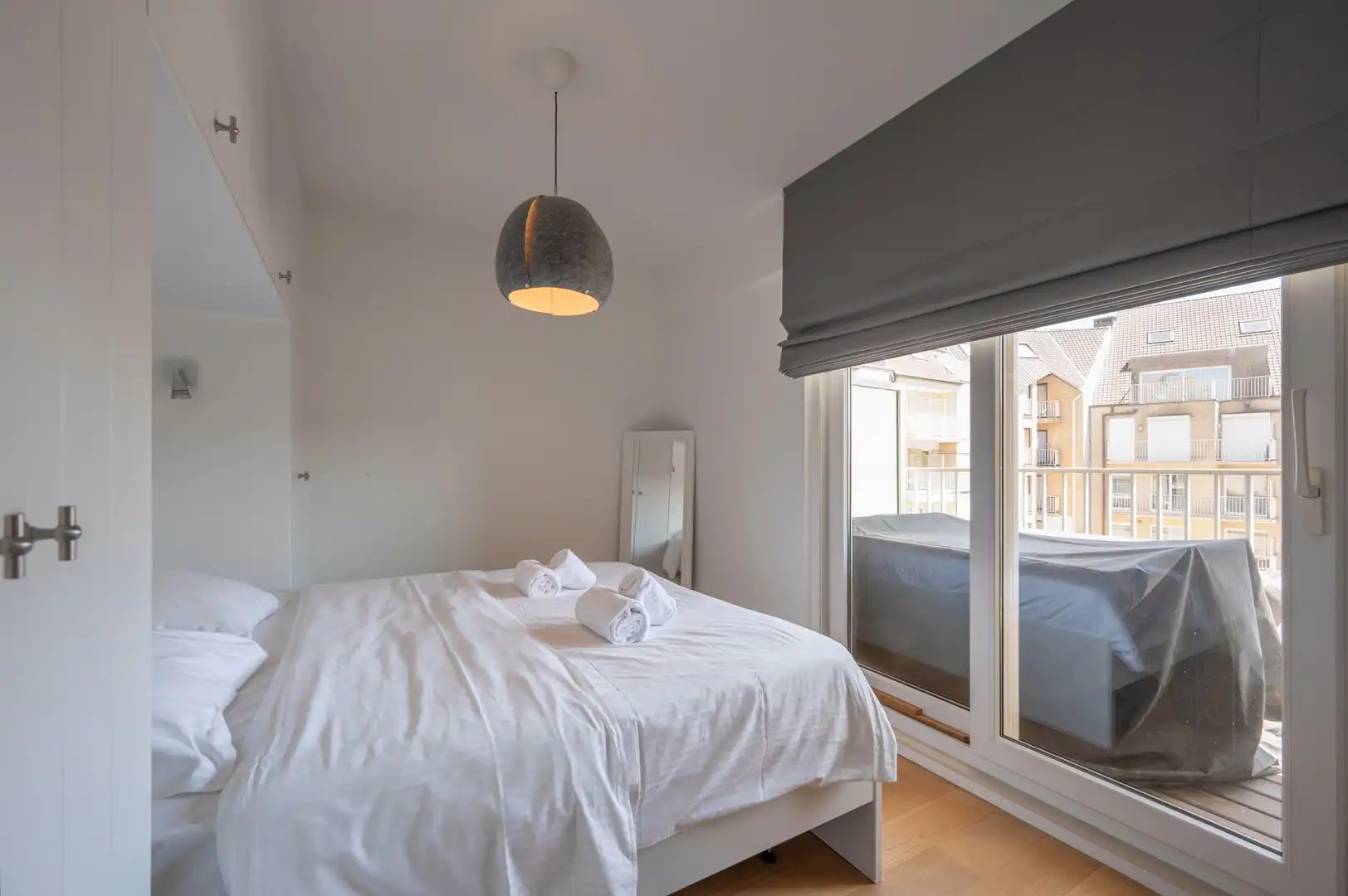 Ruim en instapklaar appartement met drie slaapkamers, centraal gelegen in Knokke. foto 15