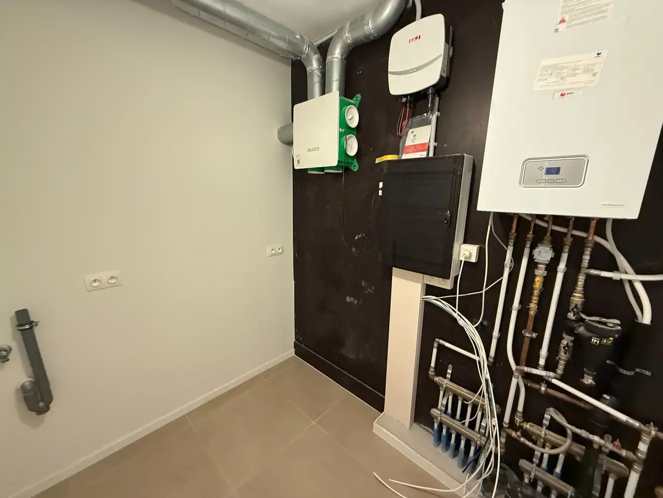 Ruim nieuwbouwappartement met 2 slaapkamers én parkeerplaats! foto 6