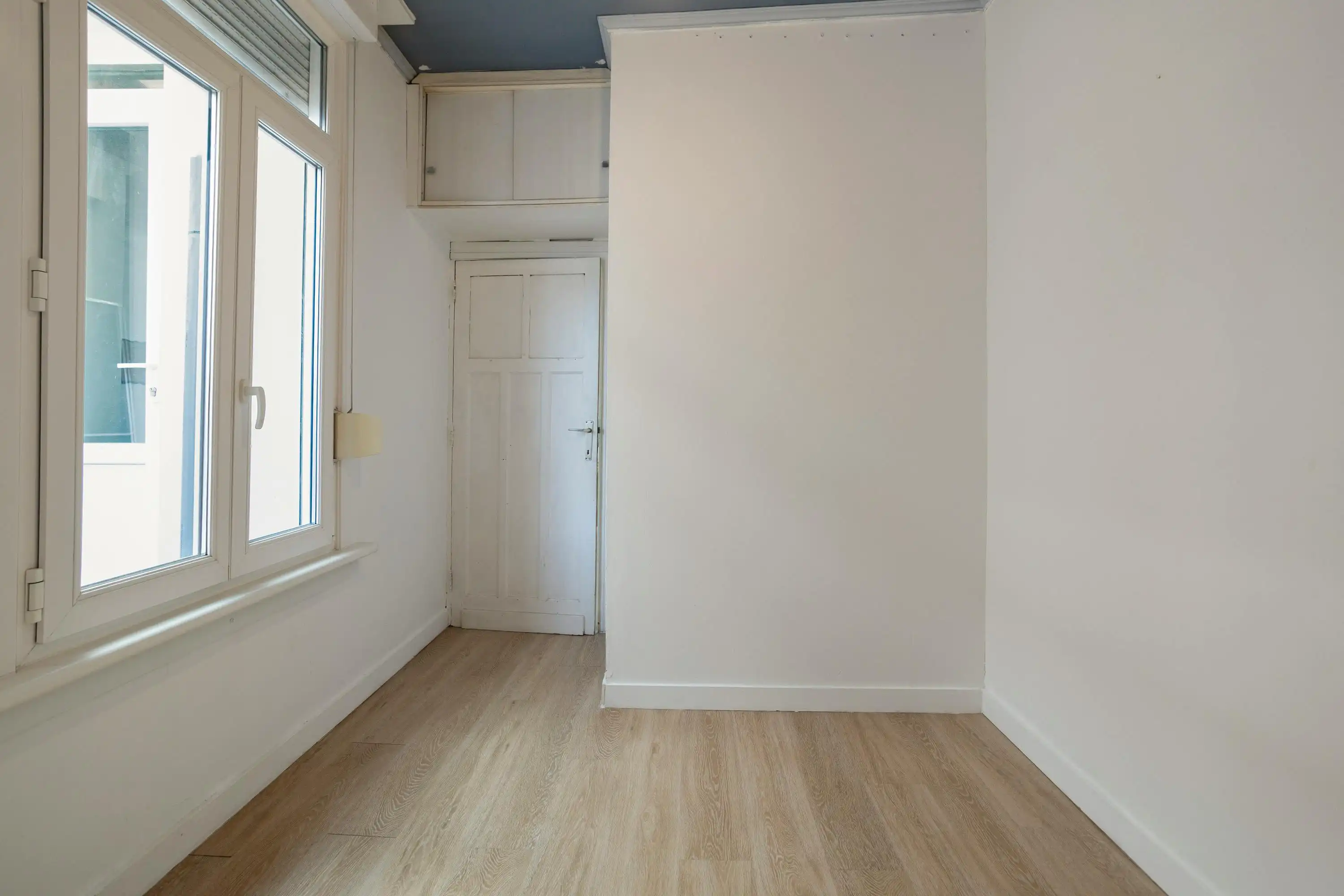 Huis met twee slaapkamers en terras te koop in Deurne! foto 14