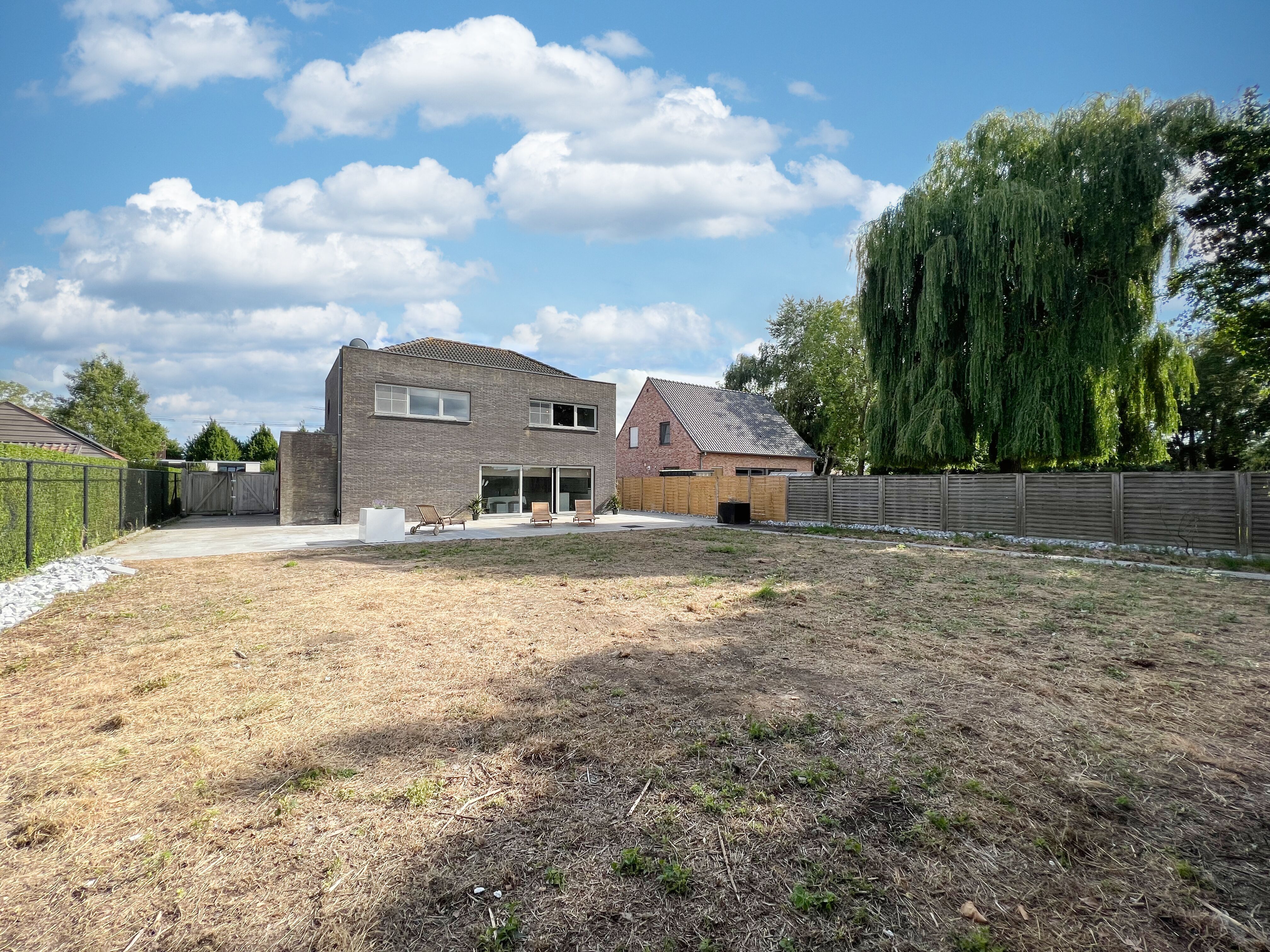 Ruime, lichtrijke woning op prachtig perceel van 1700m² foto 22