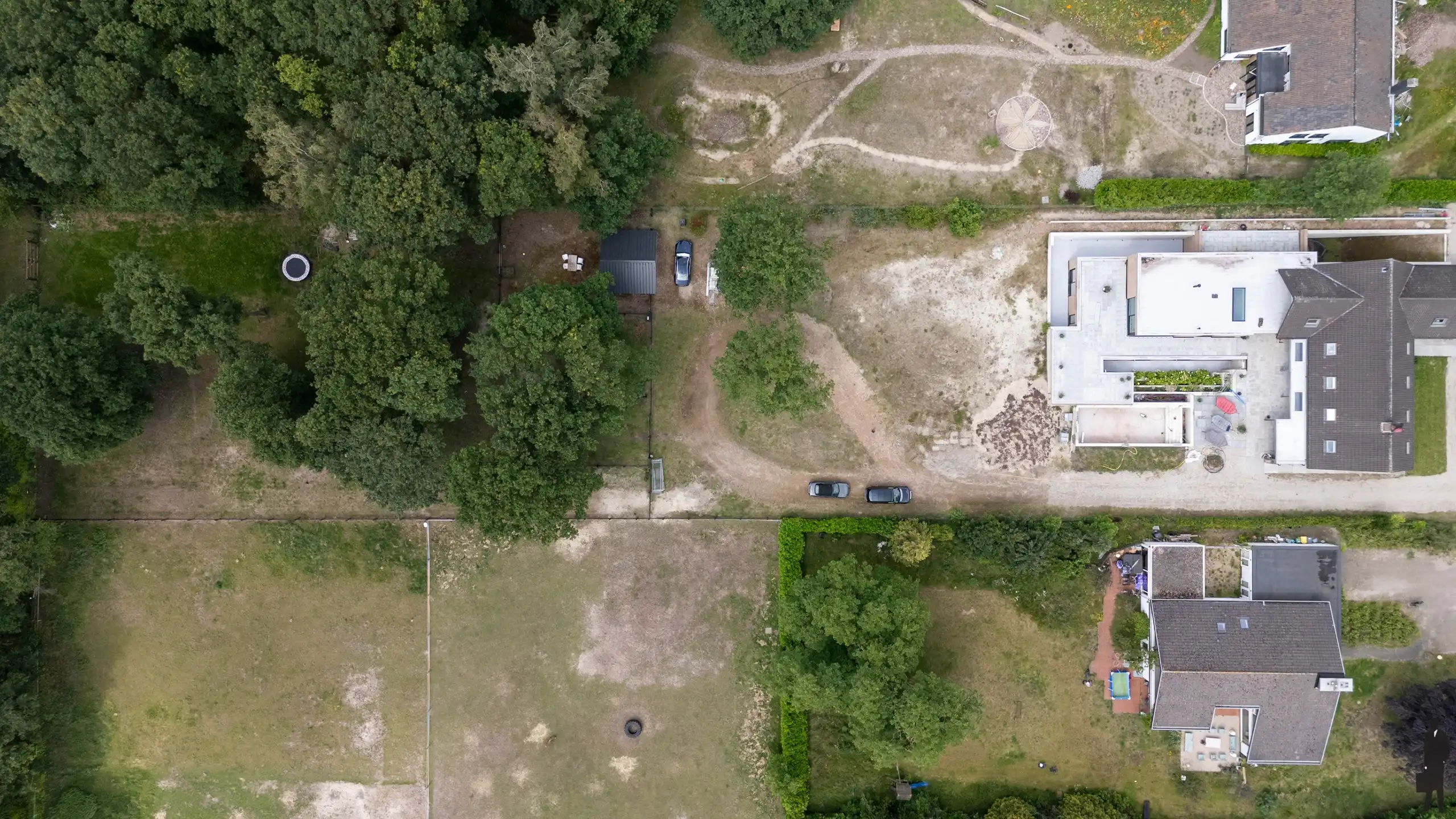 Exclusieve woning met meer dan 1.000 m² potentieel op een perceel van circa 5.800 m²! foto 4