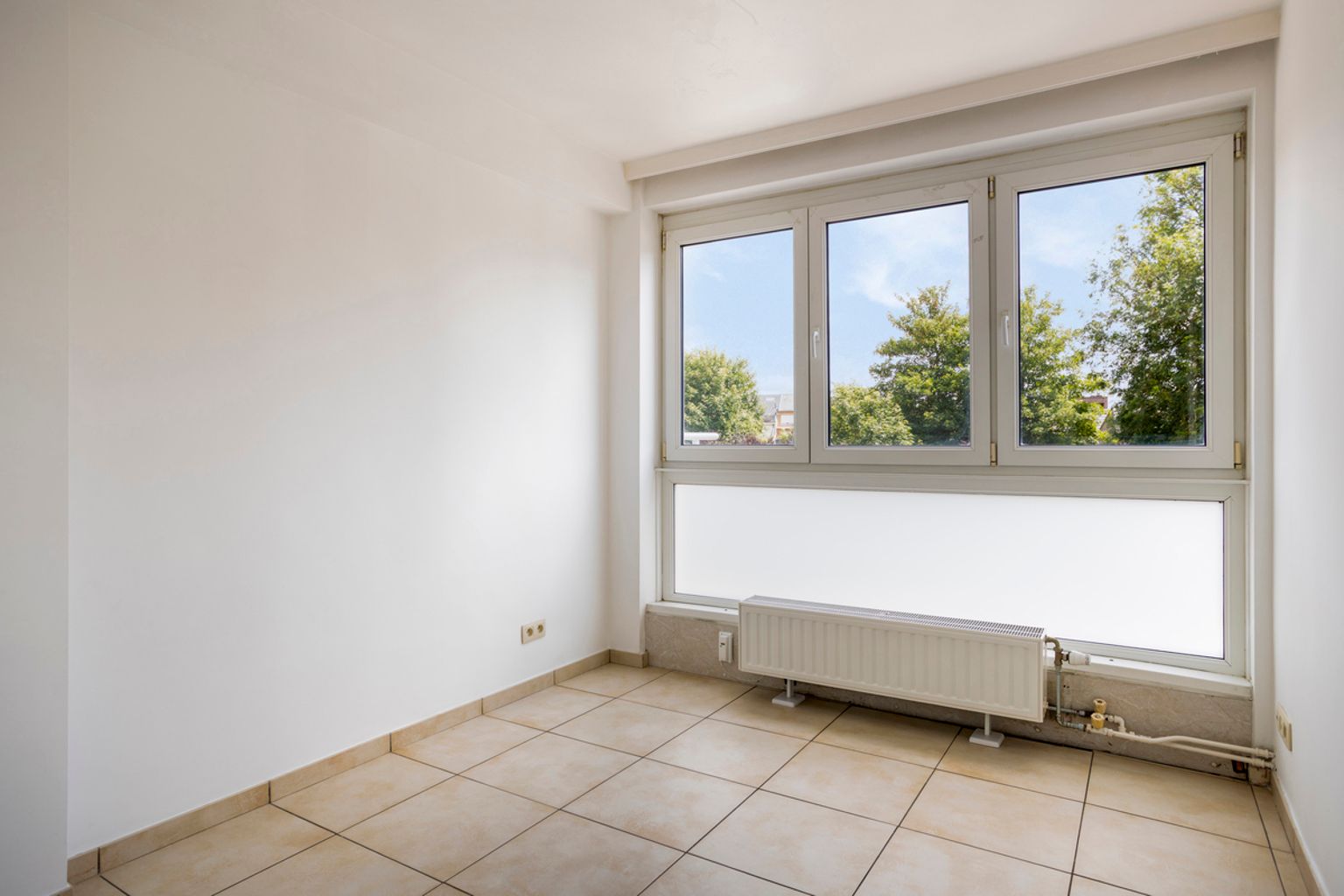 immo DAVID stelt voor: gerenoveerd 2 slp app met kelder foto 14