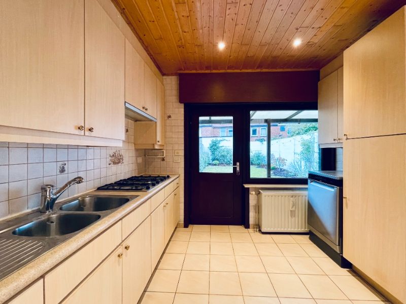 LEUKE WONING MET EEN VLOTTE VERBINDING NAAR CENTRUM GENT foto 5