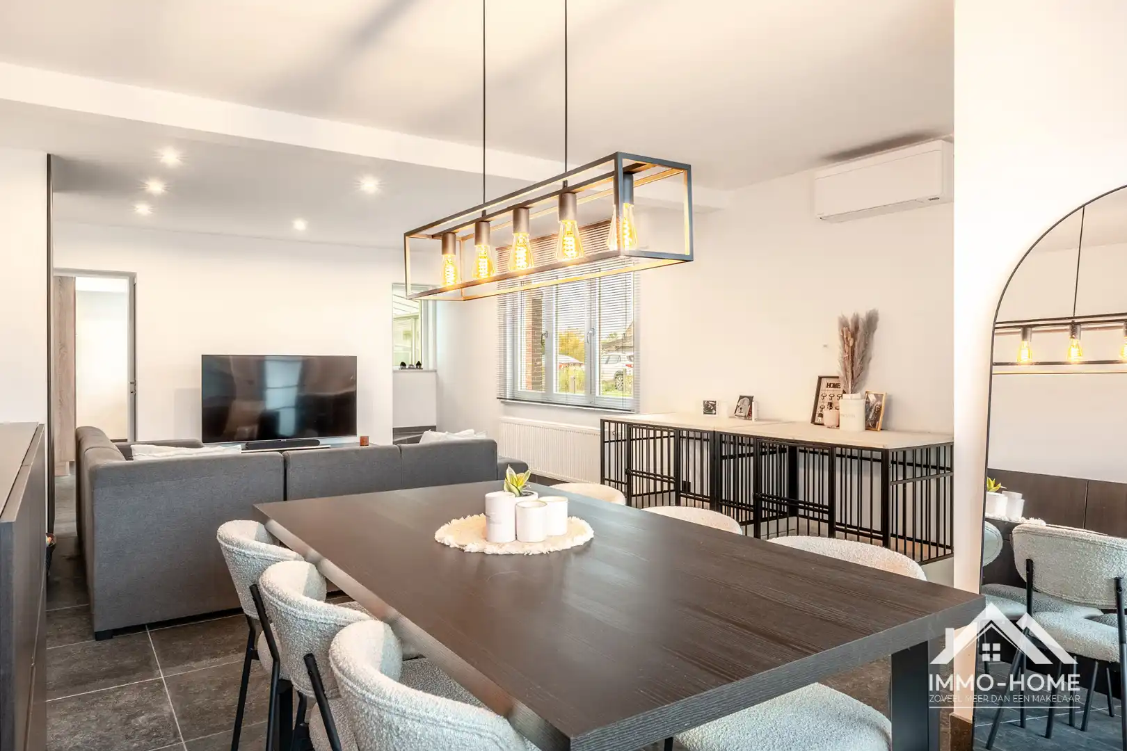 Knappe gerenoveerde woning op een landelijke ligging in Lokeren!  foto 4