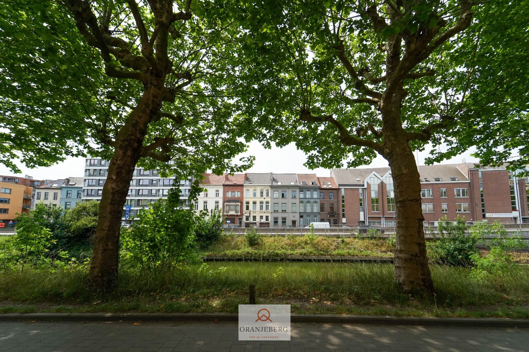 Instapklaar gelijkvloers 2 slpk appartement met tuin foto 28