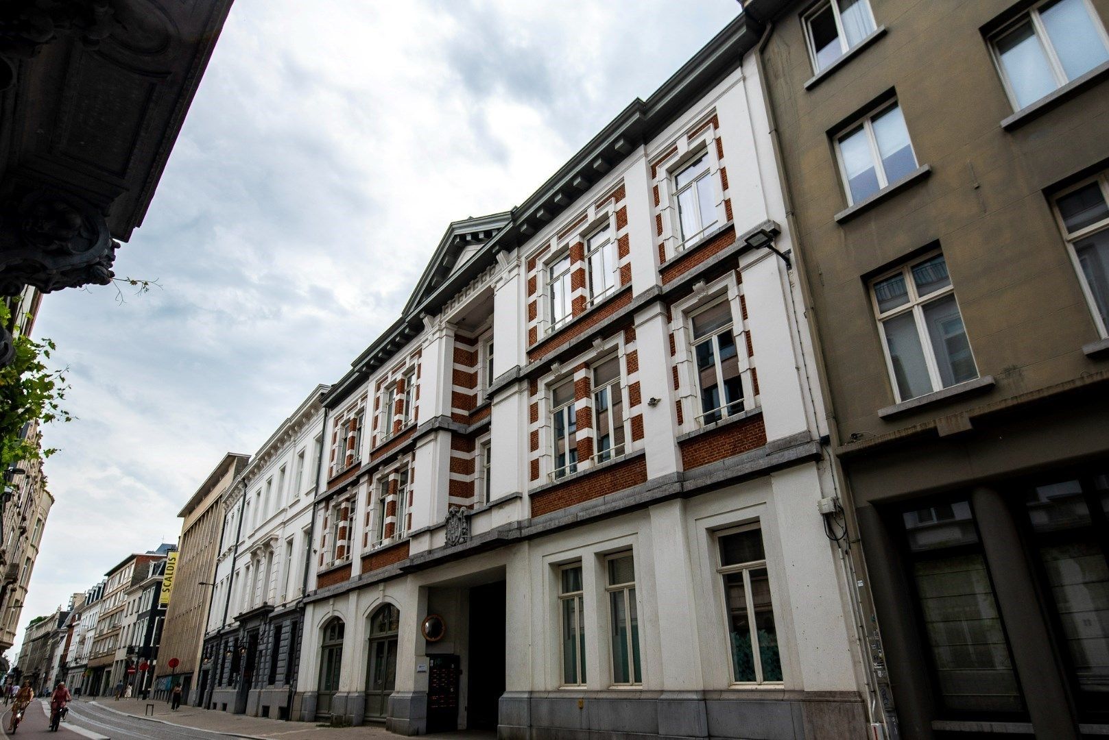 Gezellige studentenkamer midden in de studentenbuurt van Antwerpen! foto 7