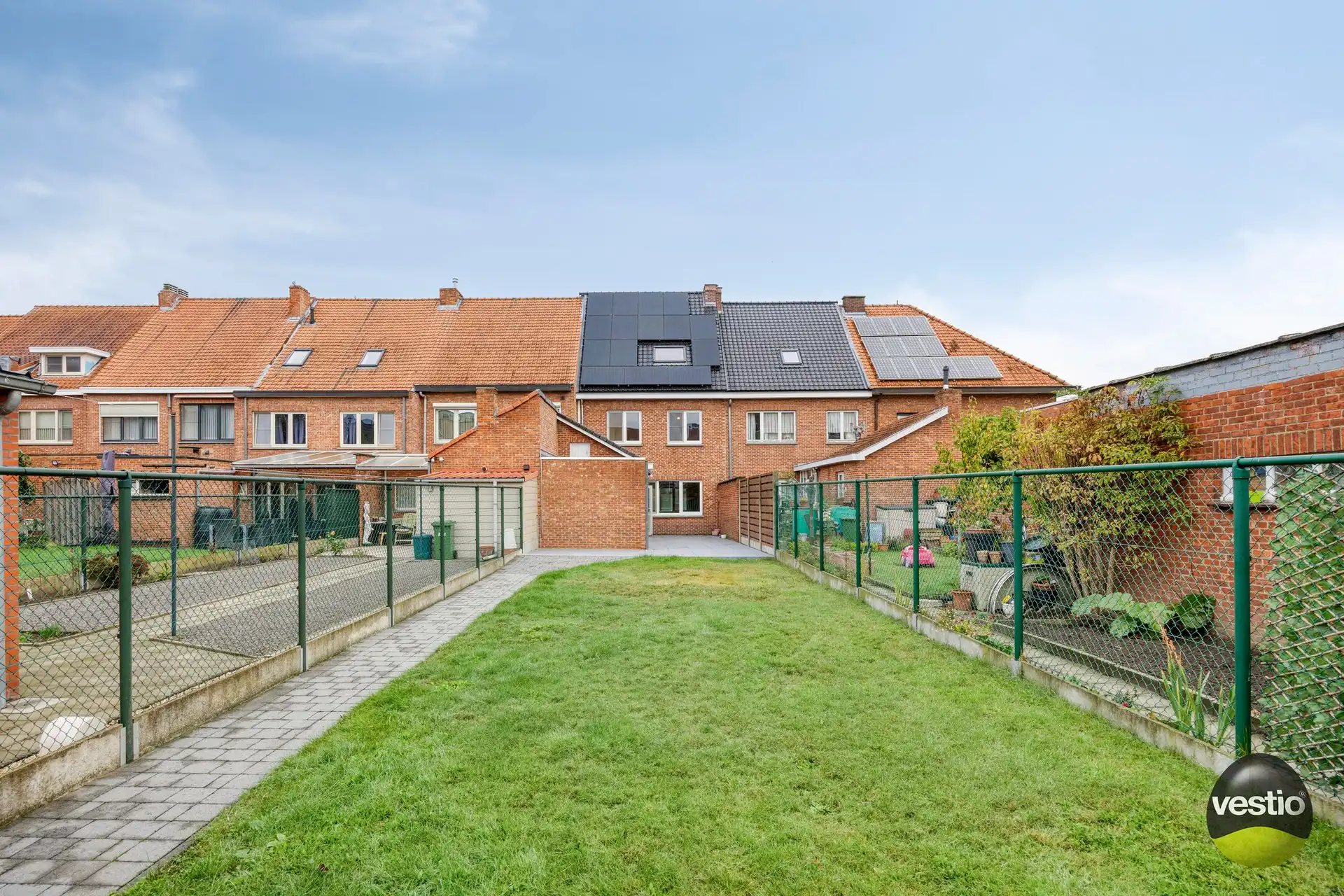 Charmante, gerenoveerde stadswoning met 4 slaapkamers en grote stadstuin. foto 25