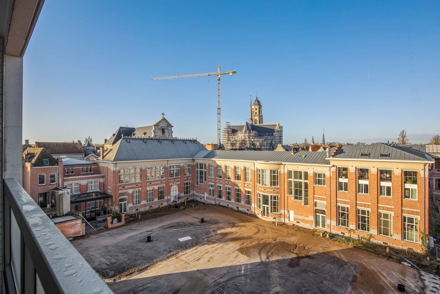 Exclusief 3-slaapkamerappartement met wintertuin op de bovenste verdieping – De Lesselier foto 8