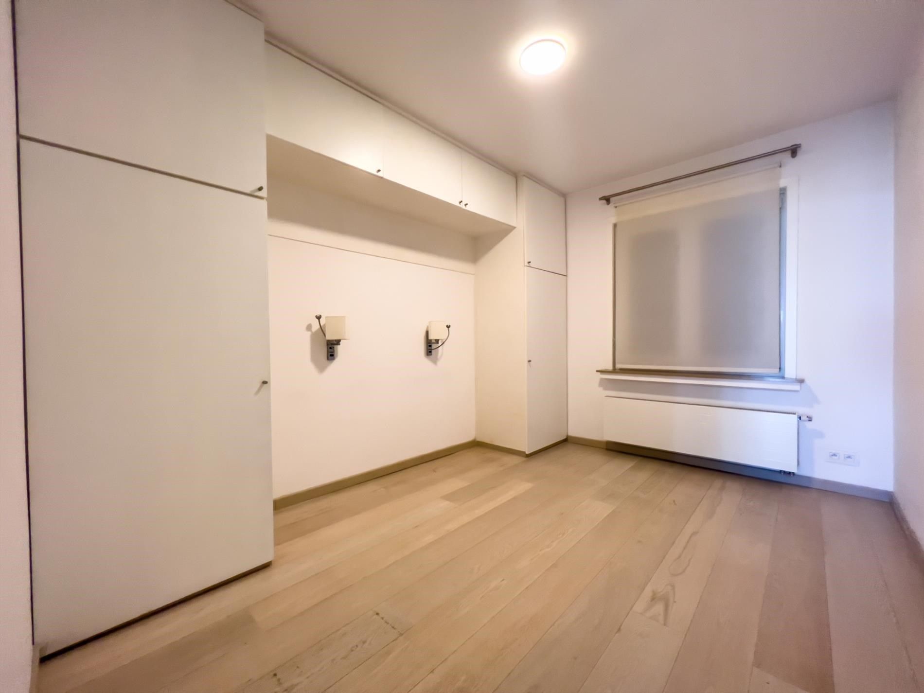 Vernieuwd appartement met prachtig frontaal zeezicht, zeer goed gelegen ter hoogte van het Driehoeksplein. foto 7