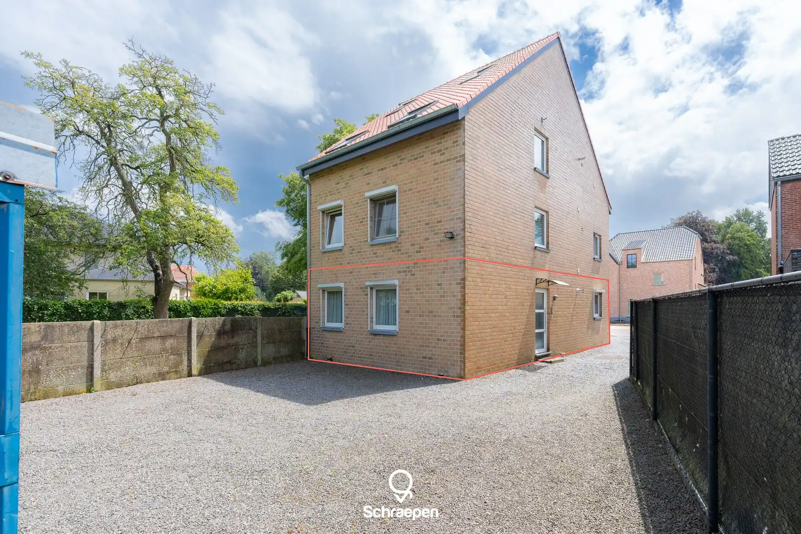 Lichtrijk gelijkvloers appartement met garagebox en privétuintje nabij Zonhoven-centrum! foto 14