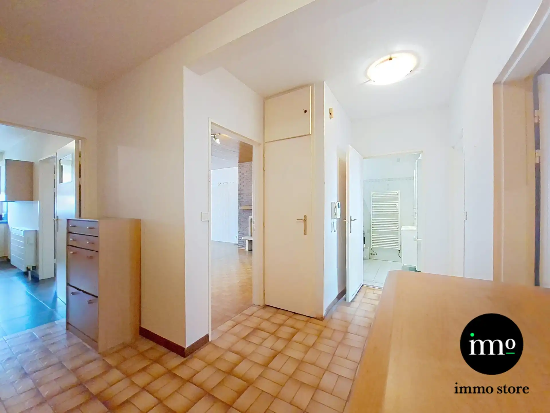 Instapklaar appartement met hyper uitgeruste keuken foto 13