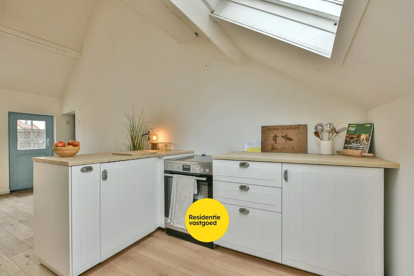 Charmante hoeve op 709m² in bosrijke omgeving aan de kust te koop!  foto 12