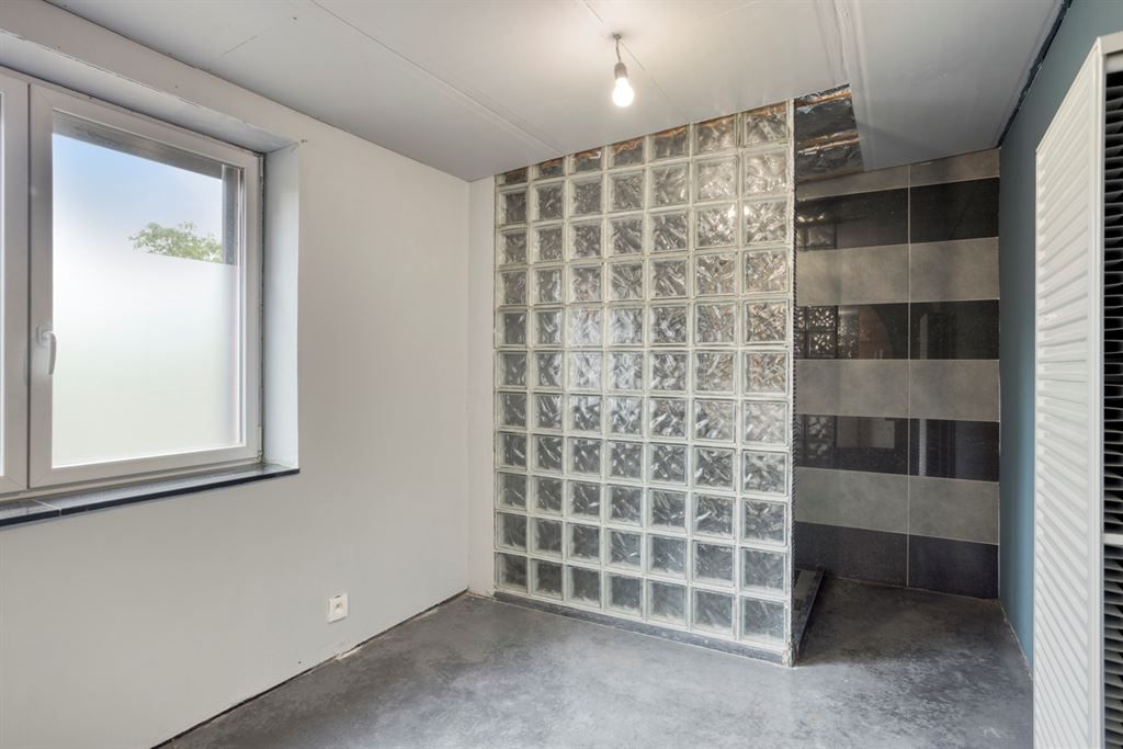Knappe starterswoning op een gunstige locatie!   foto 24