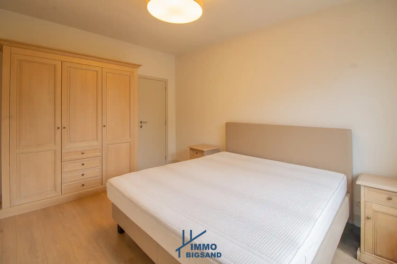 Exclusief wonen op toplocatie aan de Groeningelaan in Kortrijk foto 6