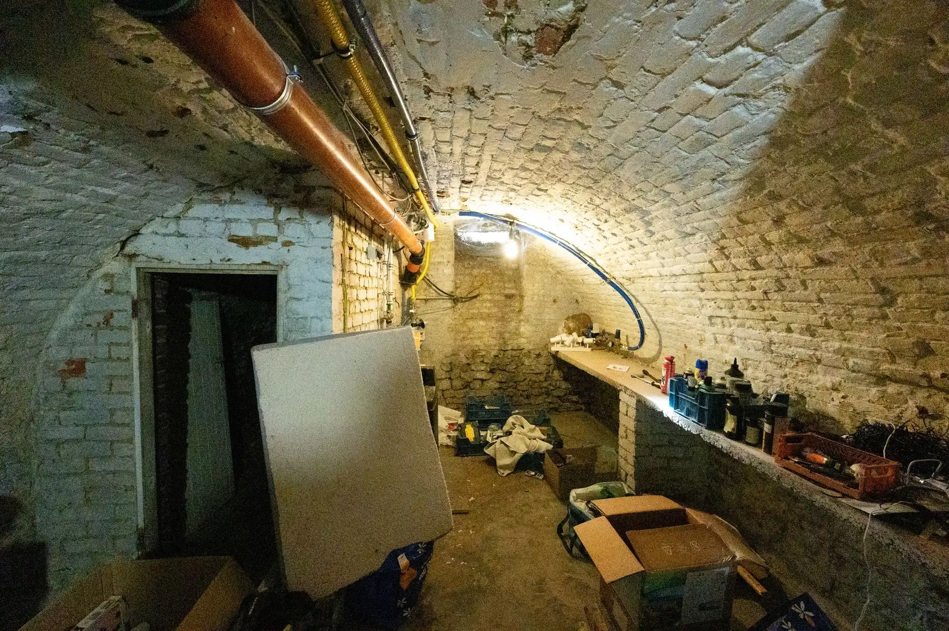 Prachtig gerenoveerde woning met tuin foto 33