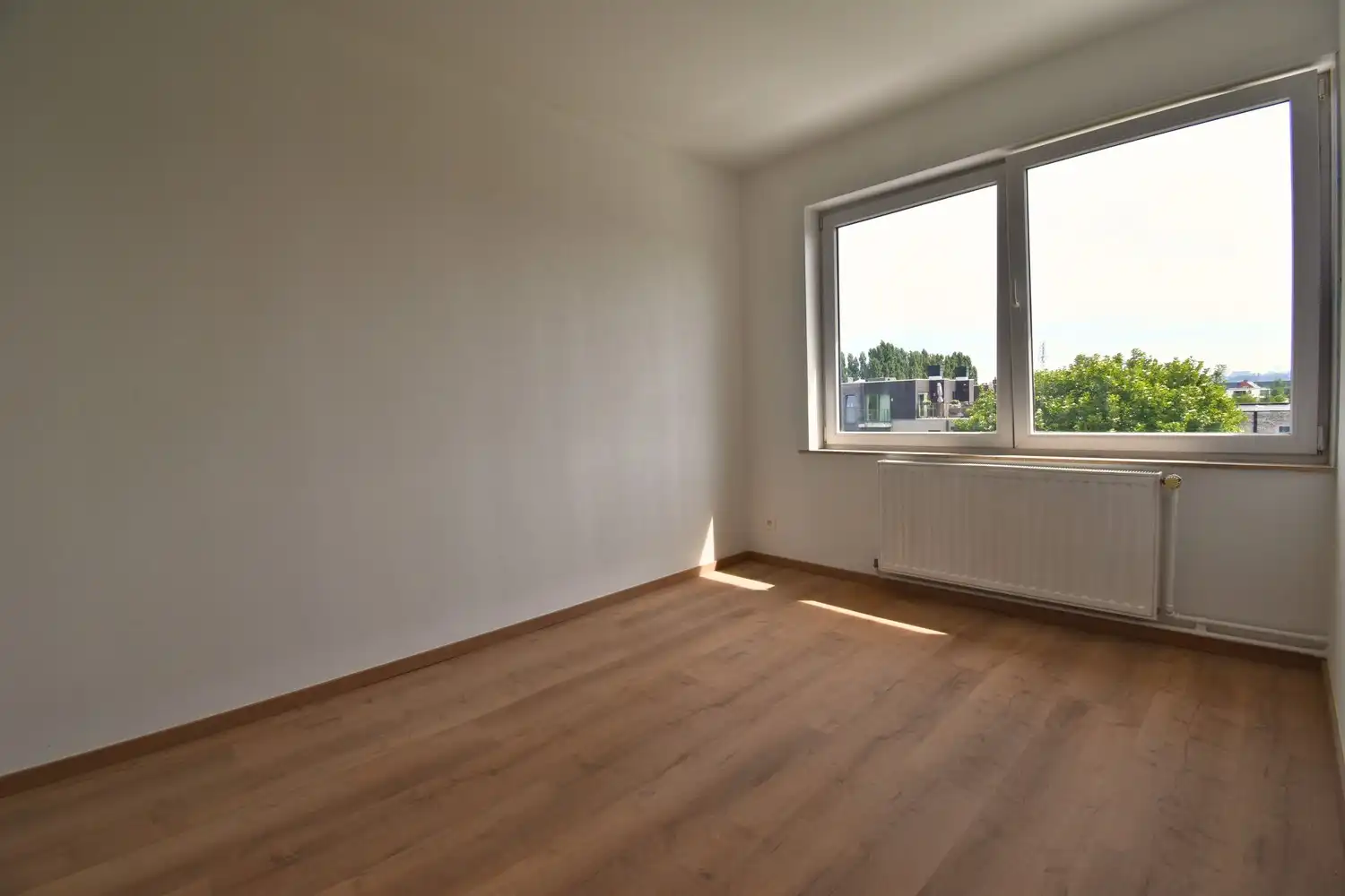 Appartement te Huur in Sint-Pieters-Leeuw met 2 Slaapkamers foto 8