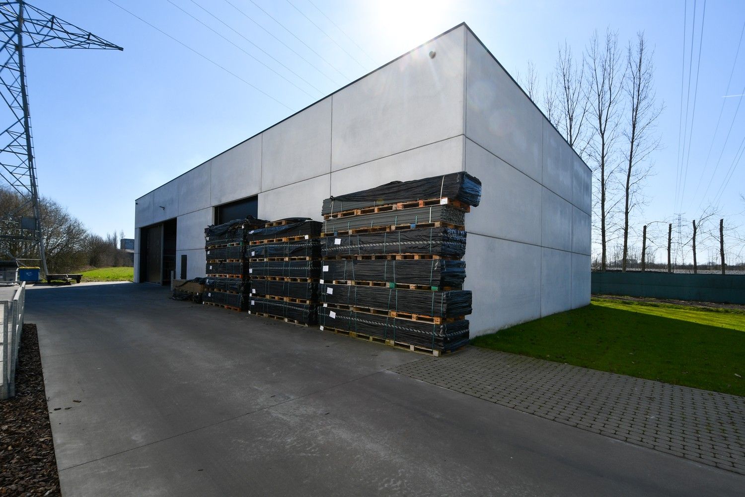 Ruime loods van 570m² in de Grote Nest! foto 8