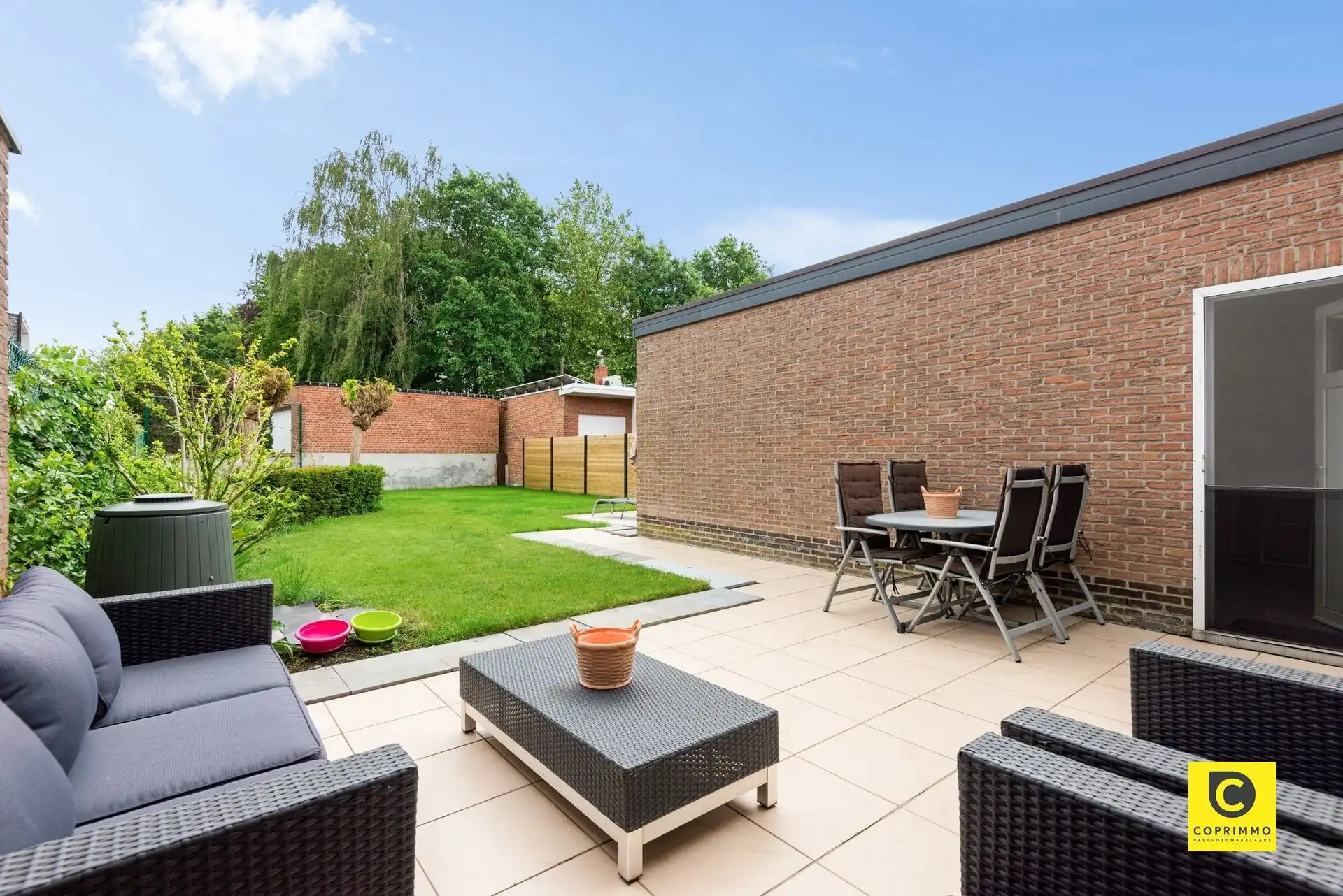HOB: 4 slk op perceel 388 m²  foto 2